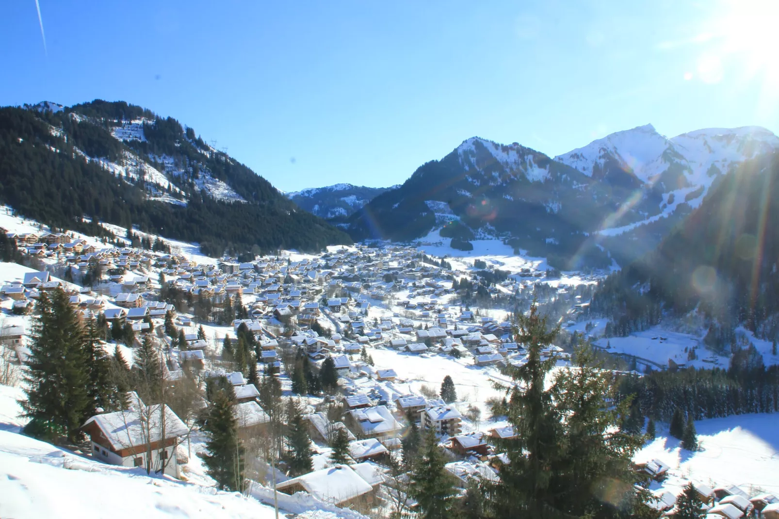 Amarillys AM20 MOUNTAIN & TELECABINE 6 Pers. - Buitenlucht