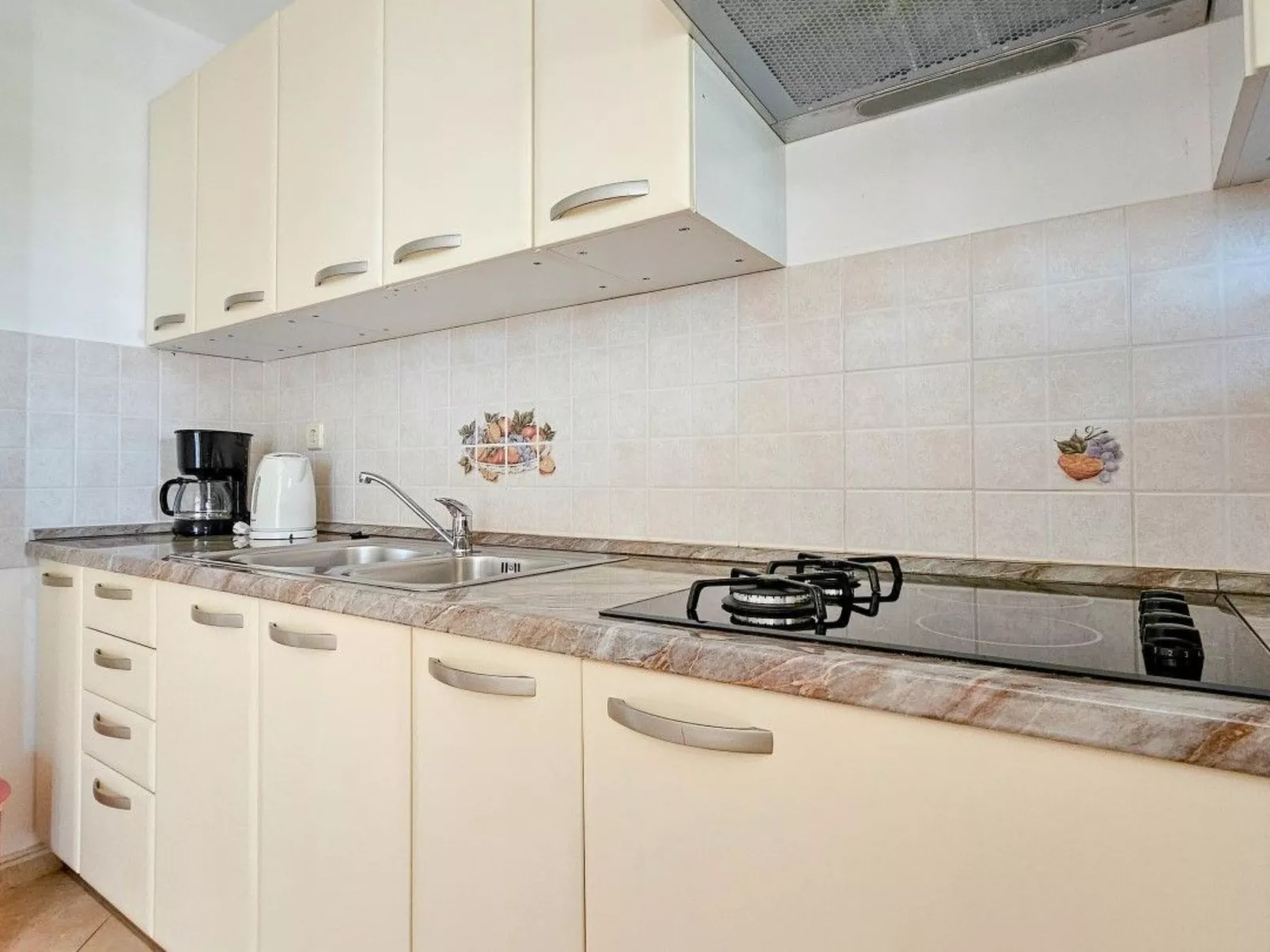 Wohnung "Viola" mit Balkon - Binnen