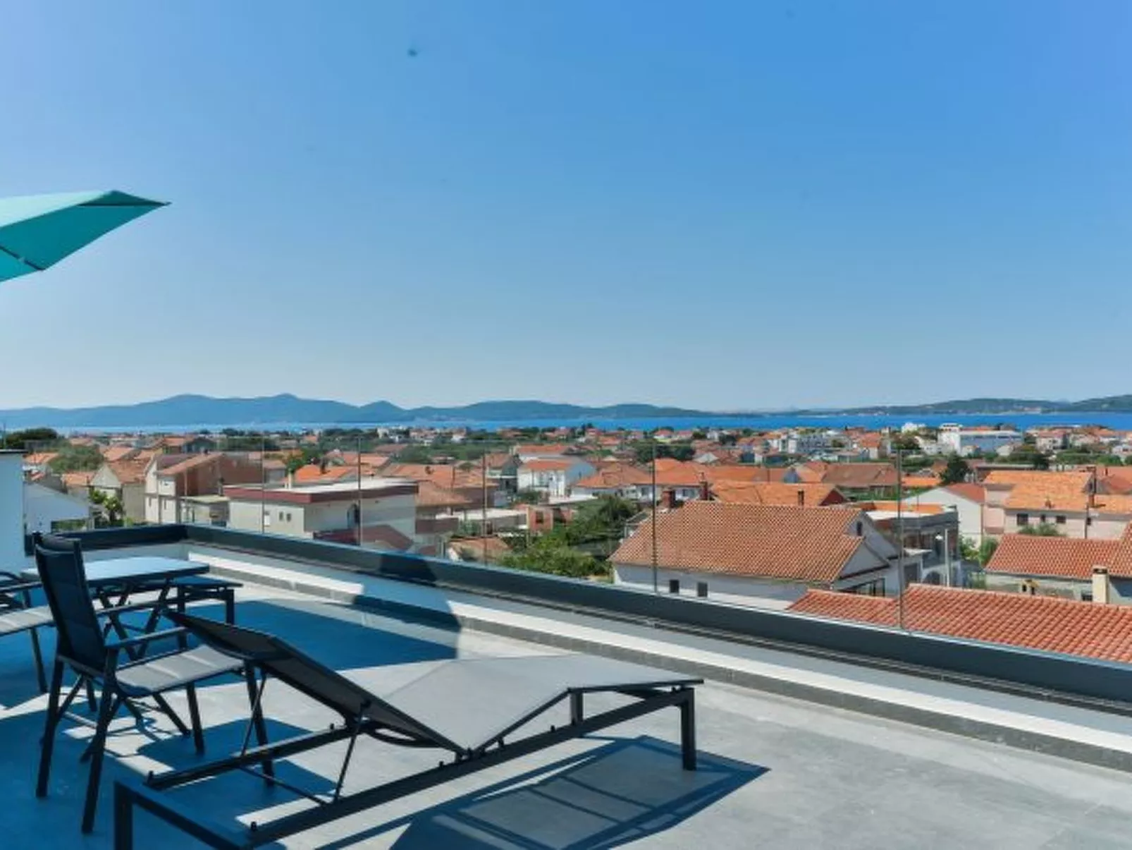 Villa Div with heated pool, Penthouse Apt. No.3 - Image-tags.info