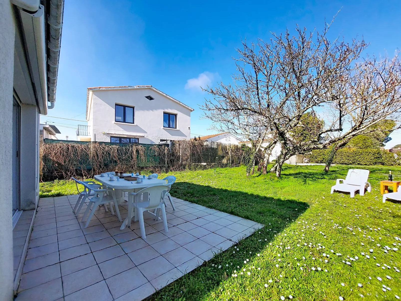 Les Hêtres - Buiten