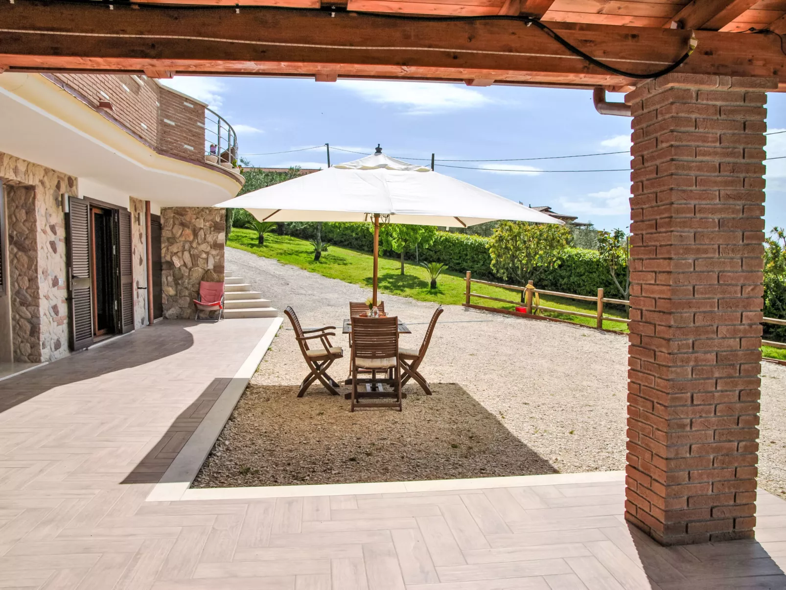 Corte Saturnia - Buiten