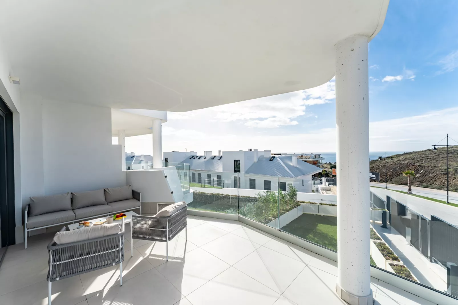 CT 404 - Faro's Fuengirola Higueron Hights - Seaviews - Terrasbalkon