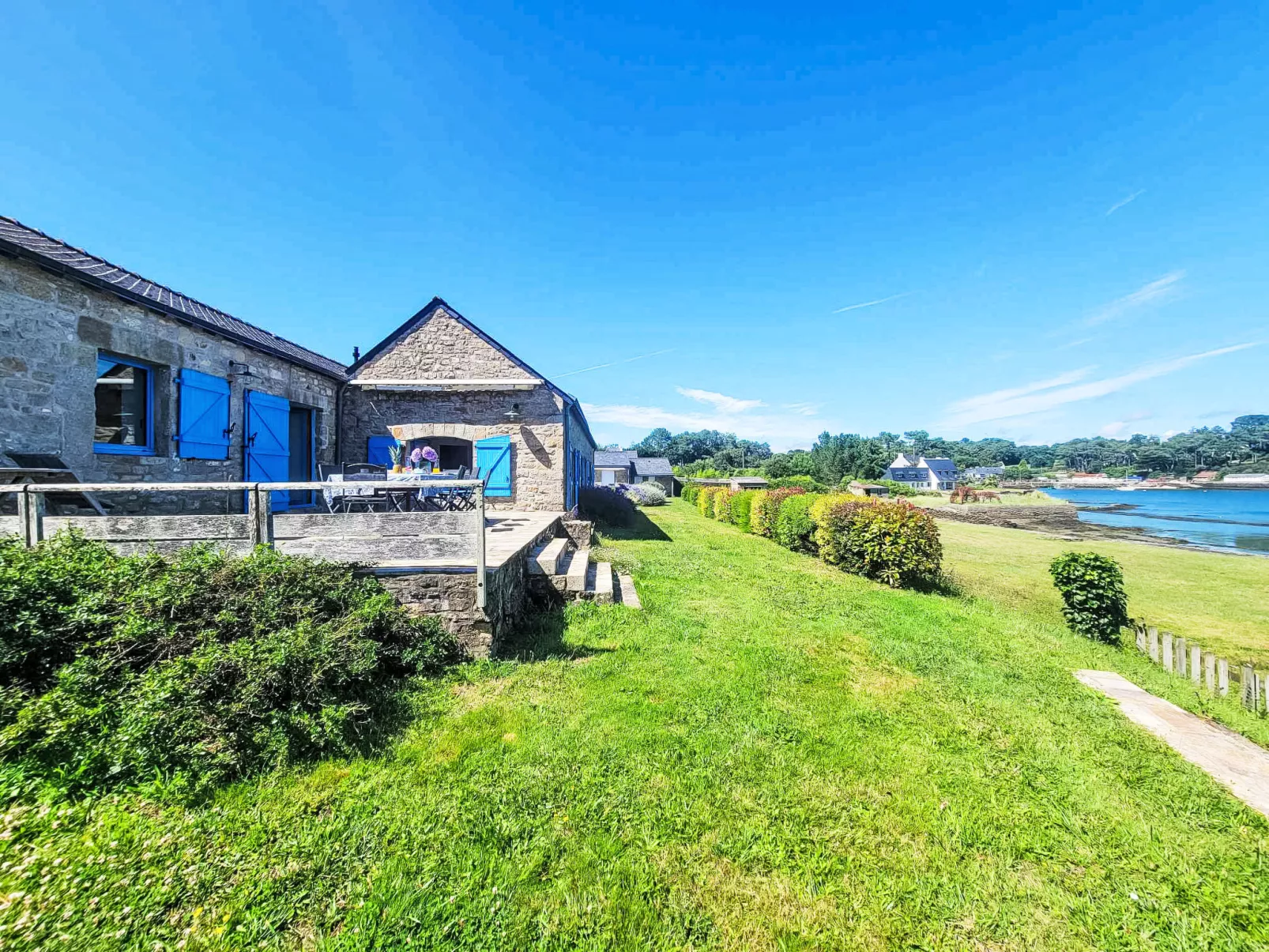 Pen Er Hoët - Buiten