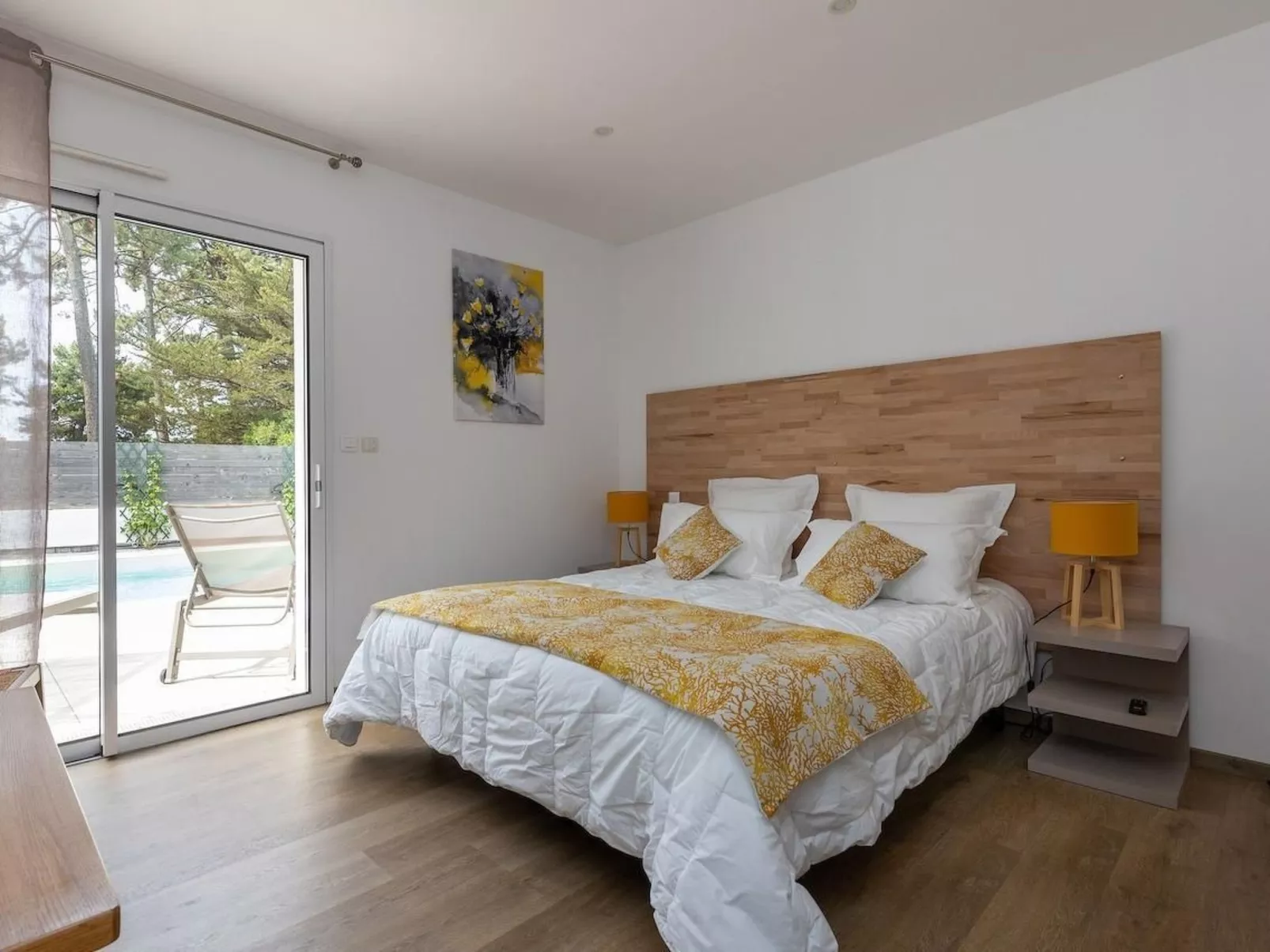 "L'Oustaou des Hournails" (Das Haus der Hournails) - Binnen