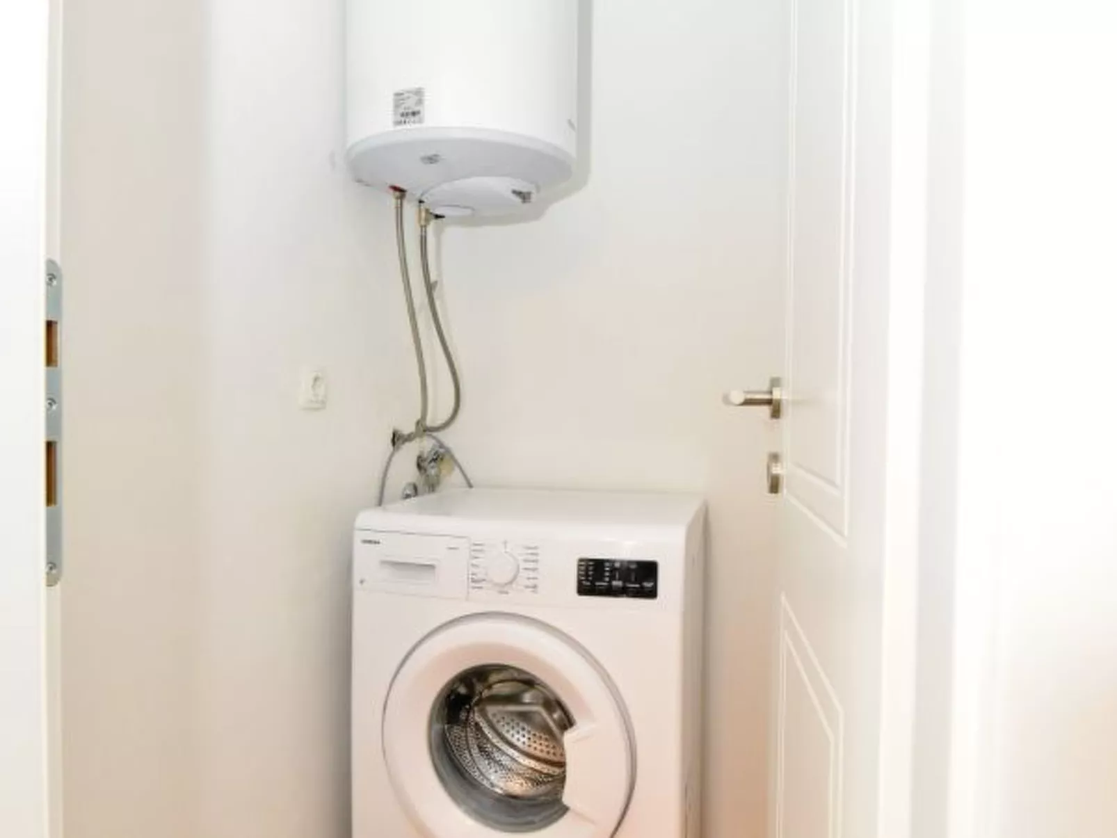 Villa Pinia with pool, Zadar - Image-tags.info