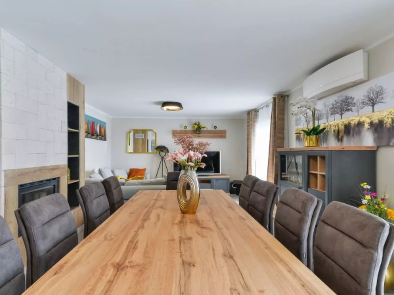 Villa RE with heated pool and spa - Image-tags.info