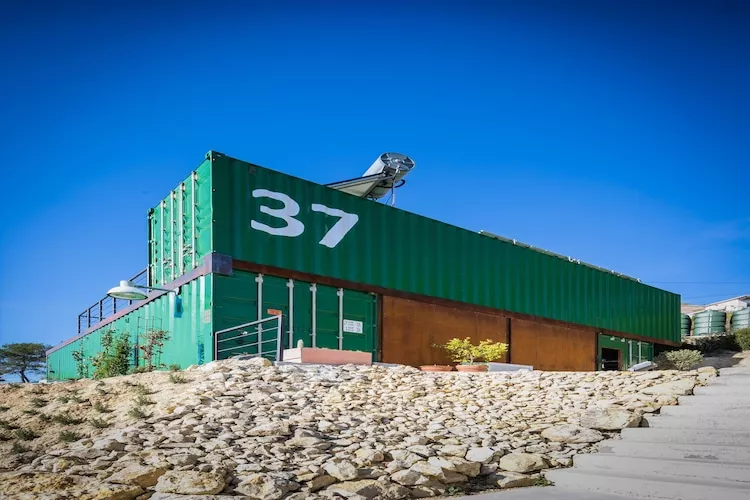 Villa Canyelles - Buitenkant zomer