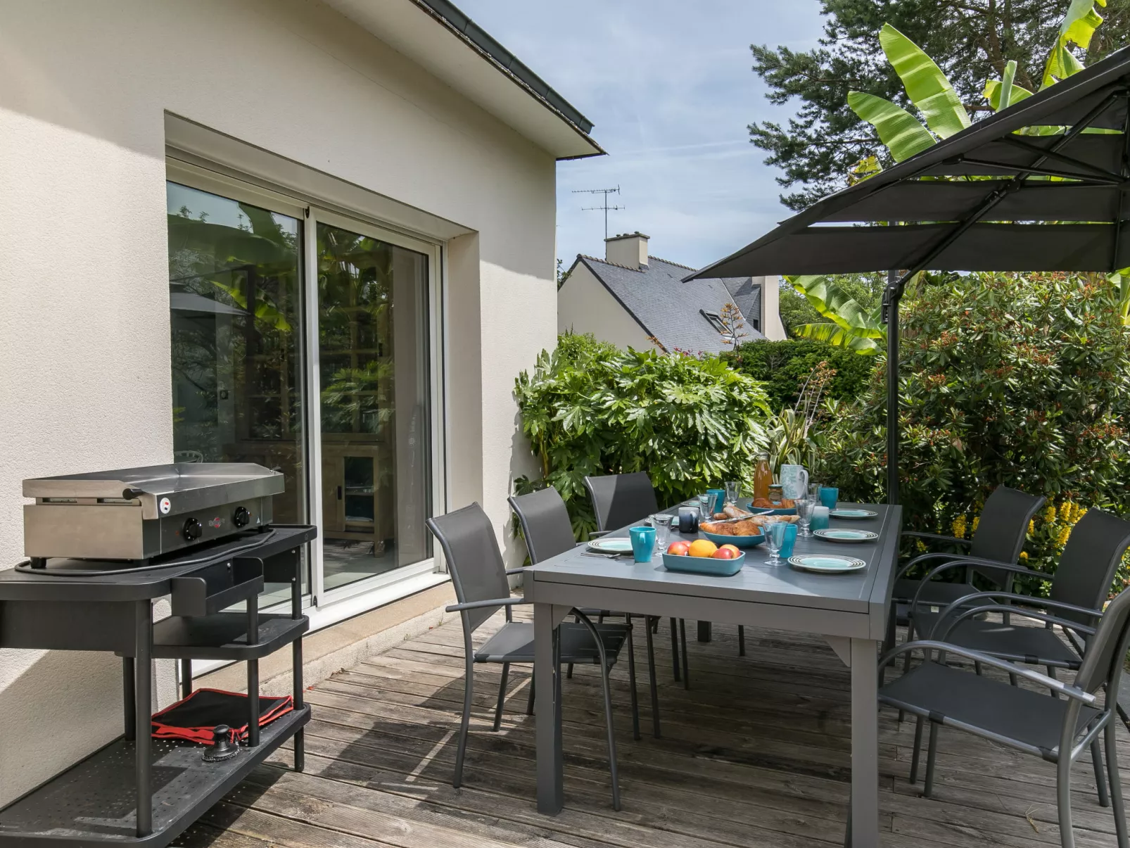 L'échappée - Buiten