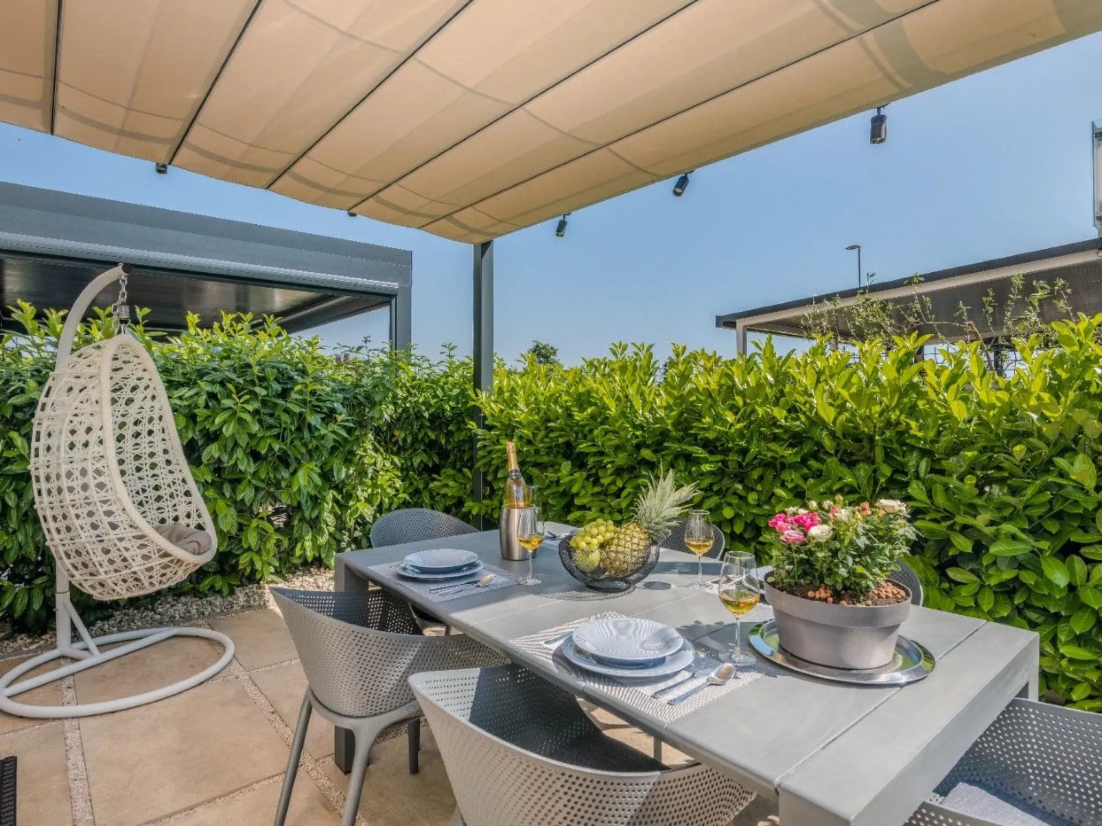 Für 6 Personen ca. 130 m&sup2; in Novigrad, Adriaküste Kroatien (Westküste von - Buiten