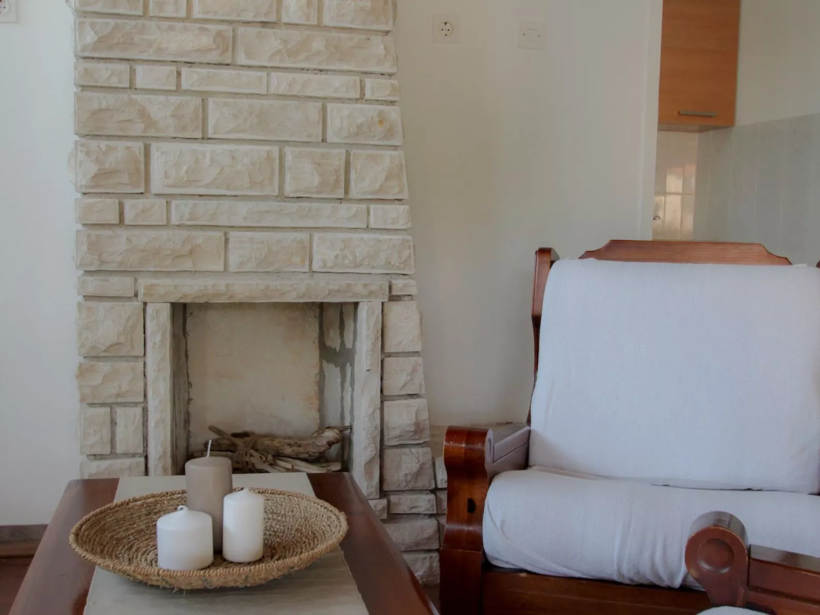 "Karpinjan" direkt am Strand - Binnen