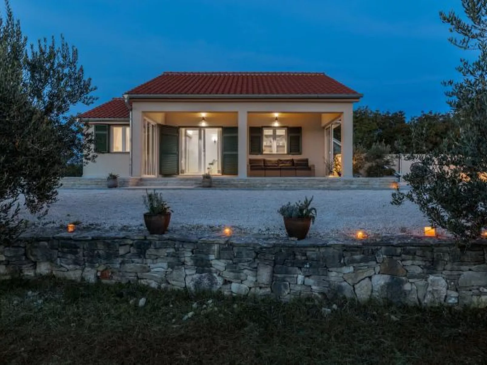 Villa Oliveto with pool - Image-tags.info