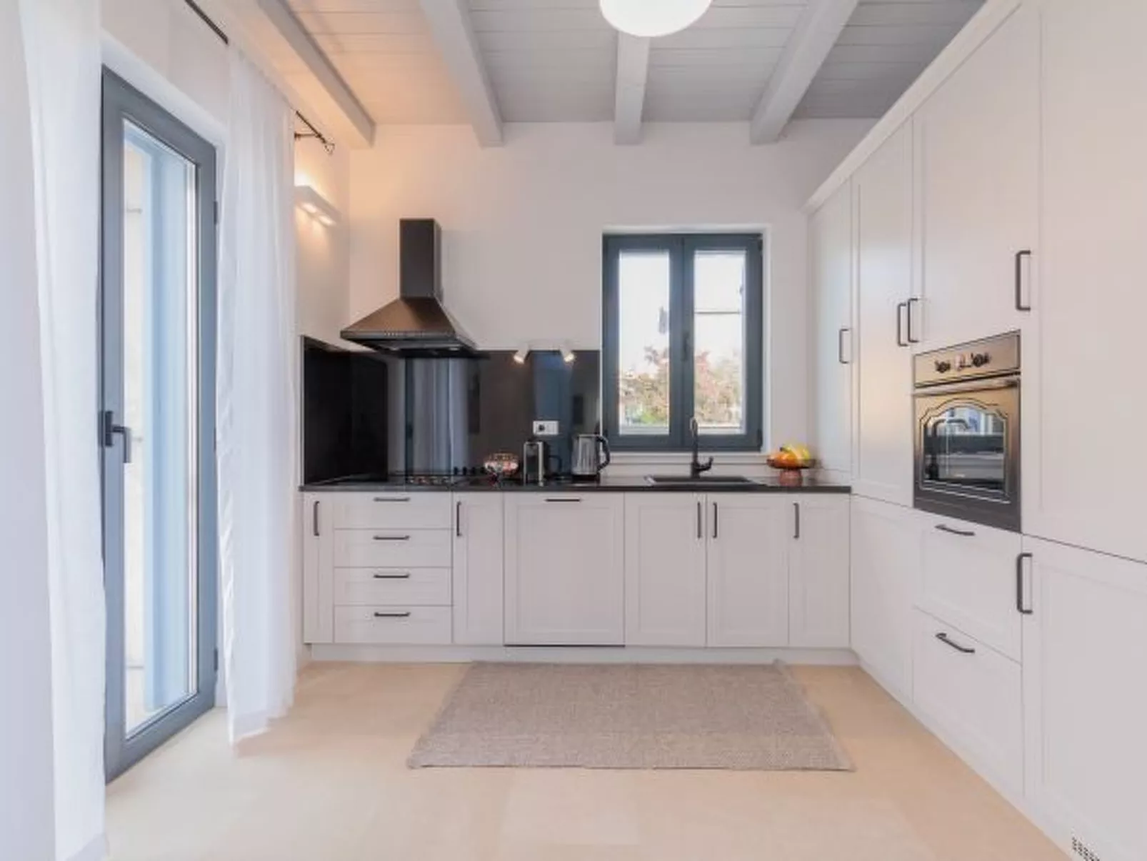 Seafront Villa Adriatica with pool - Image-tags.info