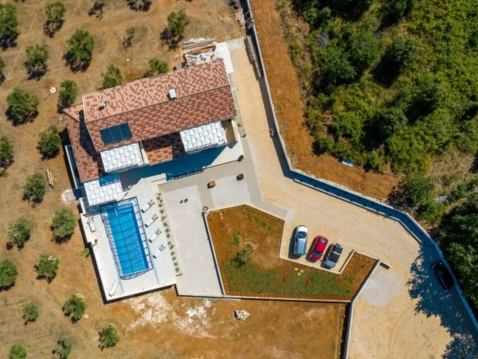 Villa Andamalu with heated pool - Image-tags.info