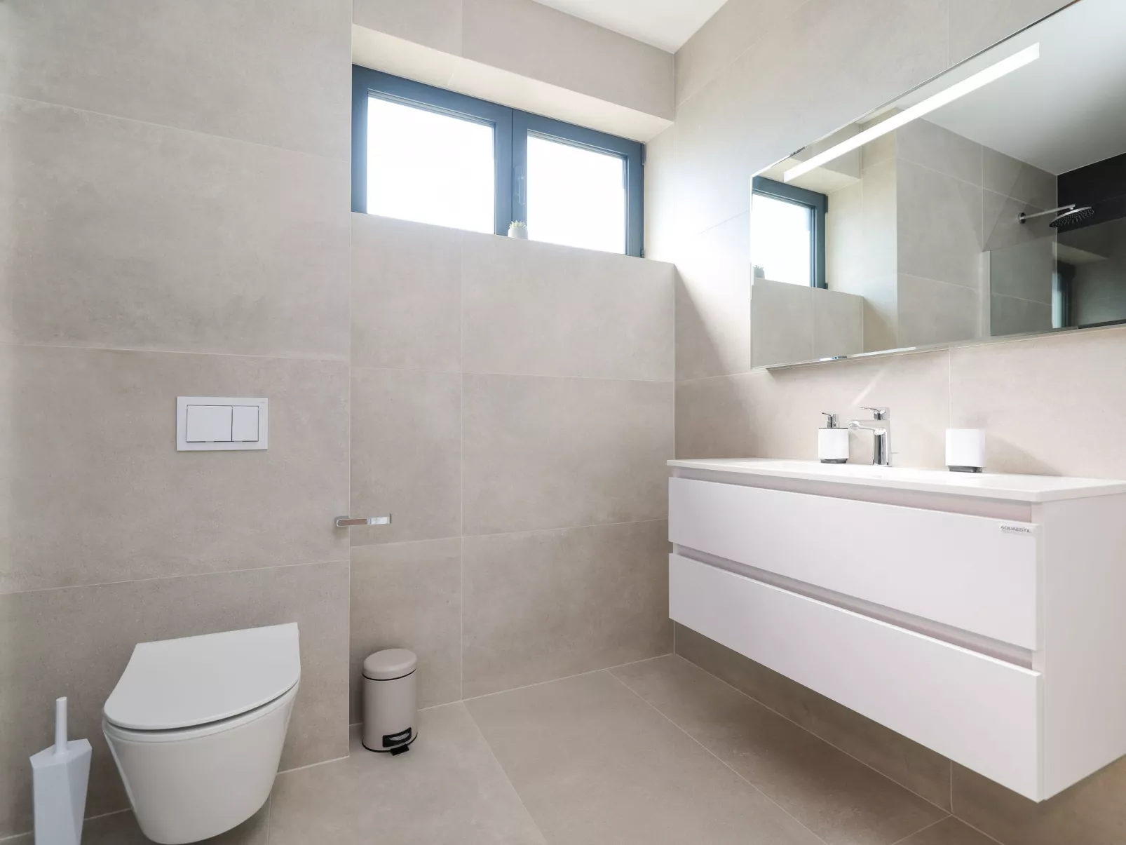 Magic Sky 1 - Binnen