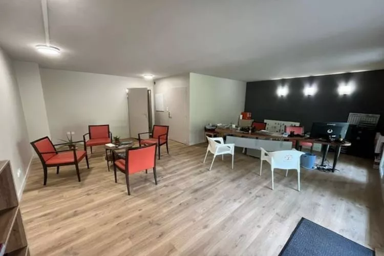 Adonis Divonne-les-Bains T2 Park side - Faciliteiten