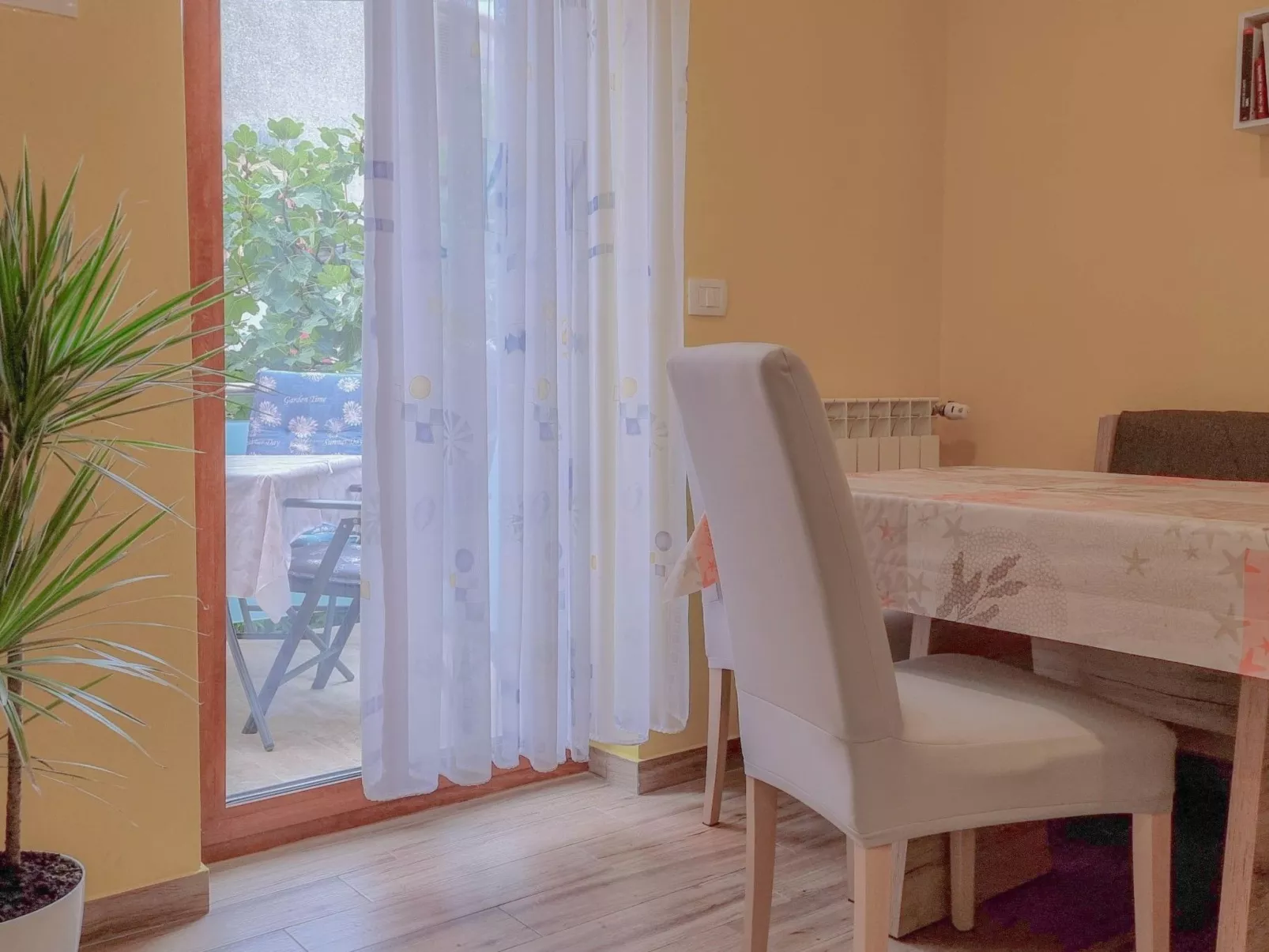 Für 4 Personen ca. 50 m&sup2; in Novigrad, Adriaküste Kroatien (Westküste von I - Image-tags.info