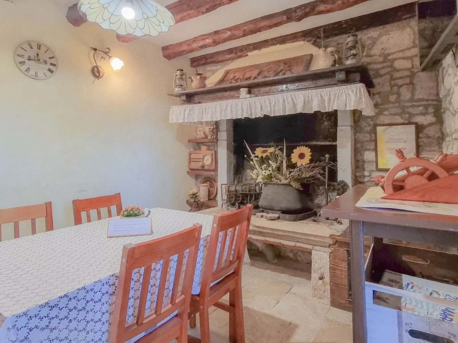 Für 2 Personen ca. 30 m&sup2; in Novigrad, Adriaküste Kroatien (Westküste von I - Binnen