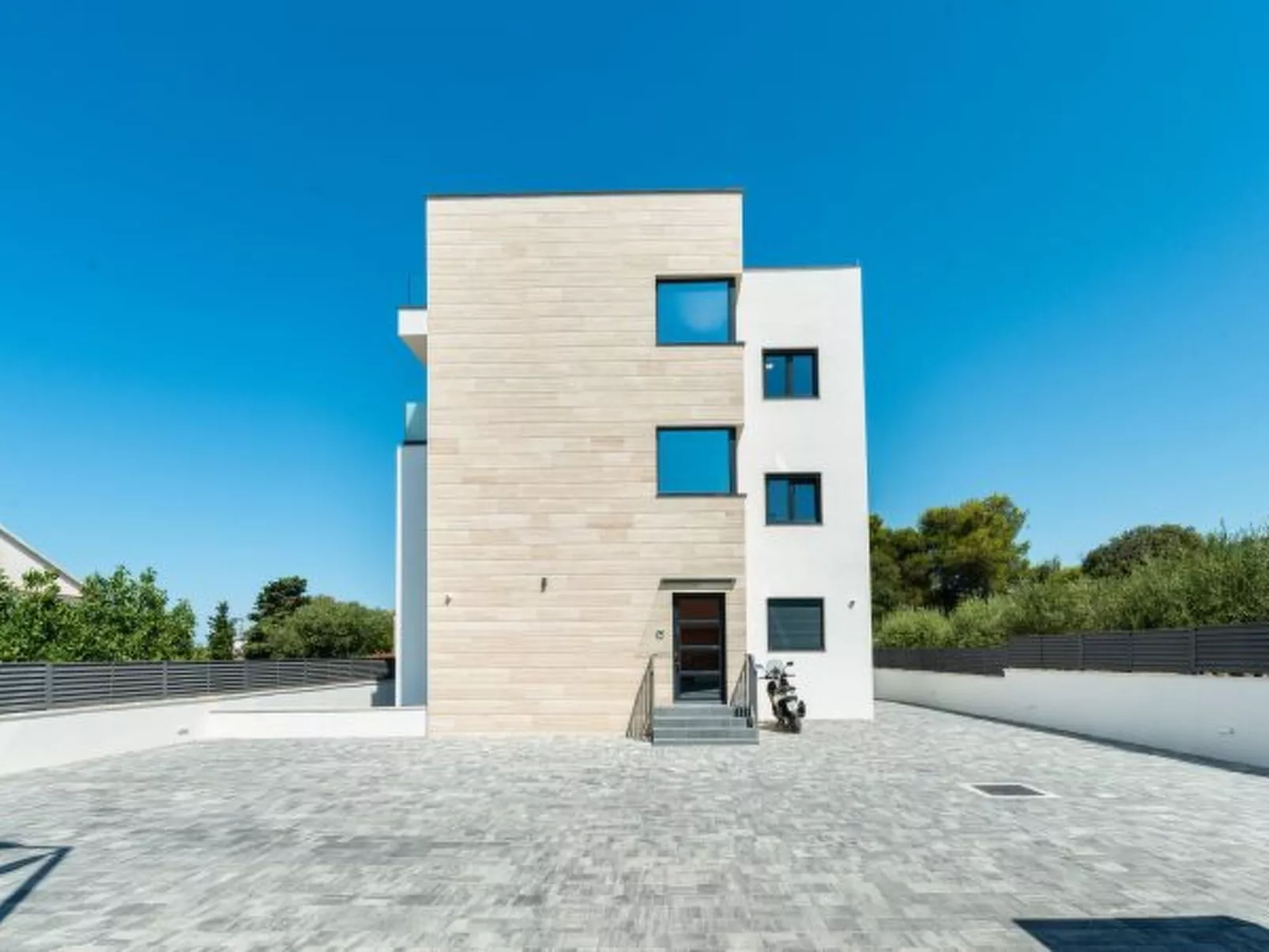 Villa Div with heated pool, Penthouse Apt. No.3 - Image-tags.info