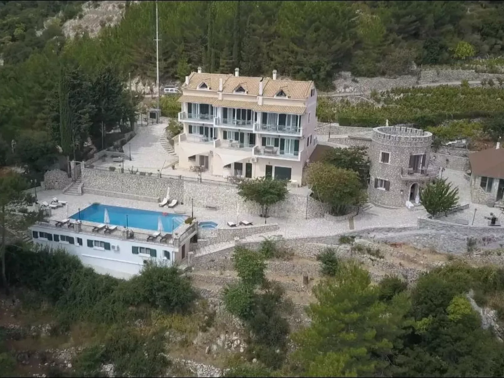 Sommer Dafnopanagia Luxusstudio Ourania - Buiten