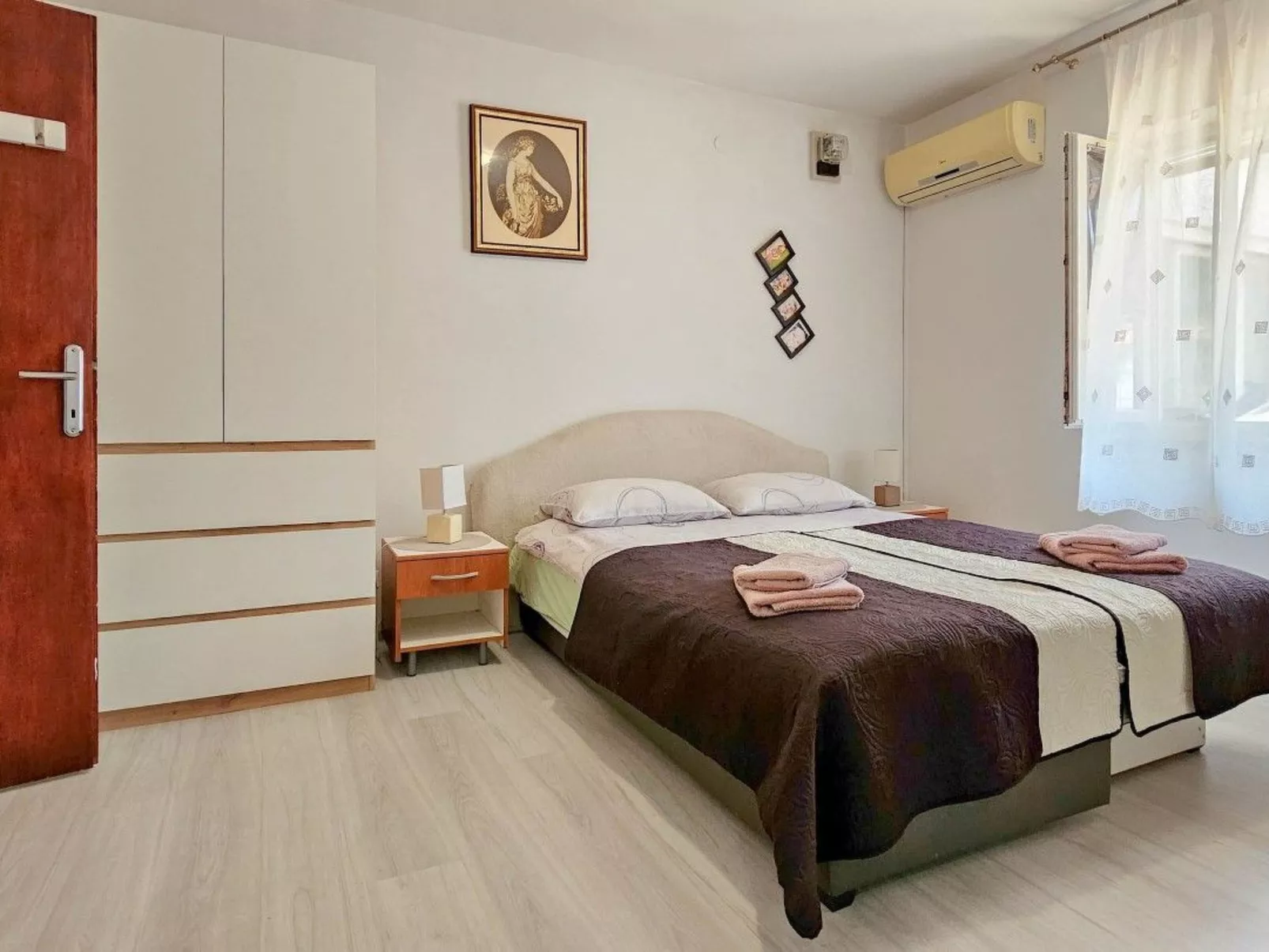 Wohnung "Pintar 1" mit Blick auf das Wasser - Binnen