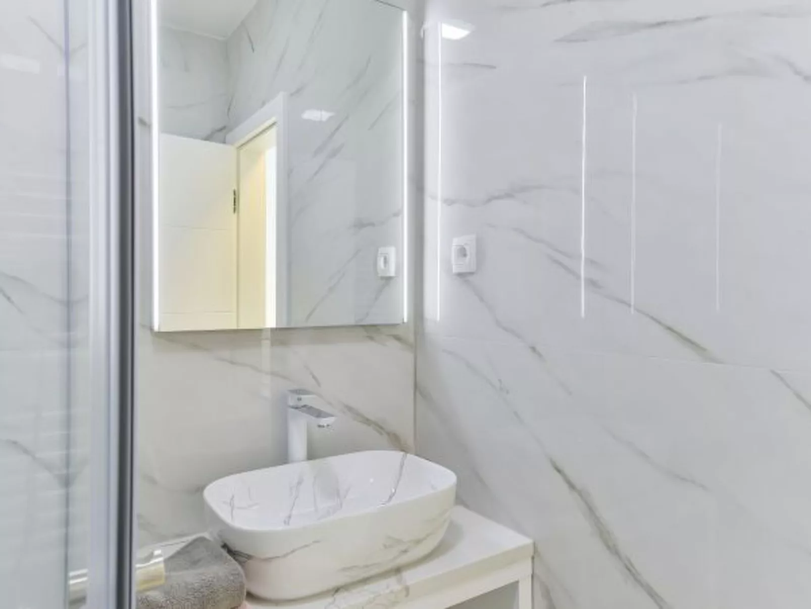 Villa Div with heated pool Apartment No.1 - Image-tags.info