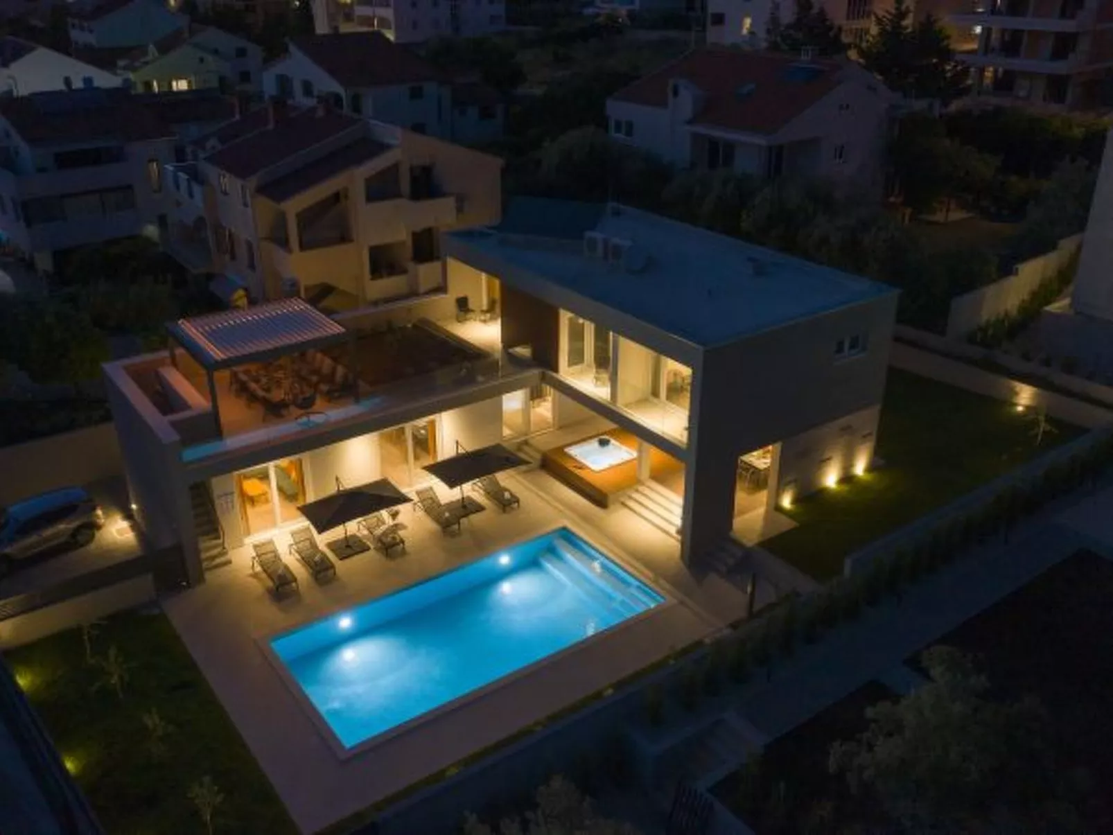 Luxury villa Mary Lou with pool and spa area - Image-tags.info