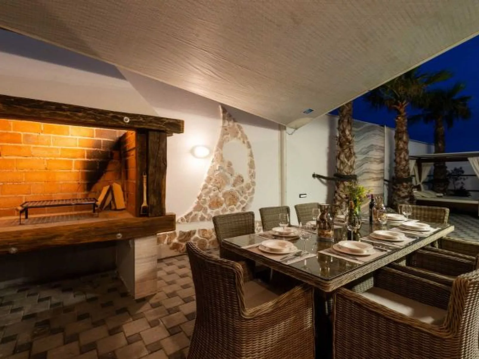 Luxury Villa Michele with infinity pool - Image-tags.info