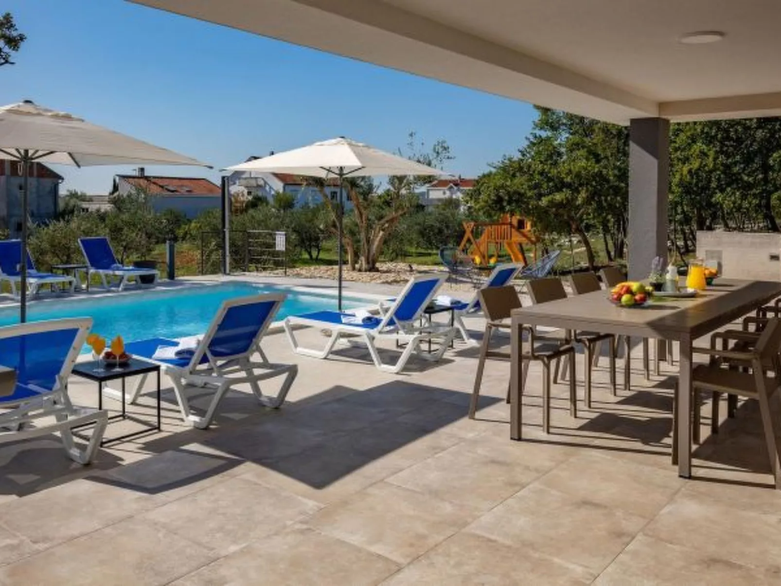 Seaview Villa Deep Green with pool - Image-tags.info