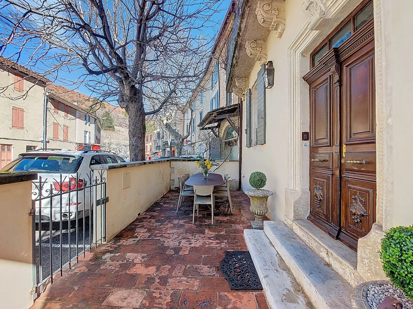 L ancien Hôtel Creste - Buiten