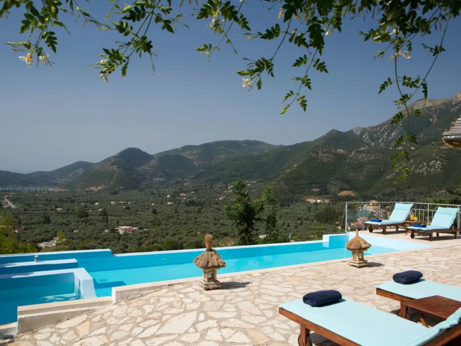 Finca "Lily" mit Infinity-Pool - Buiten