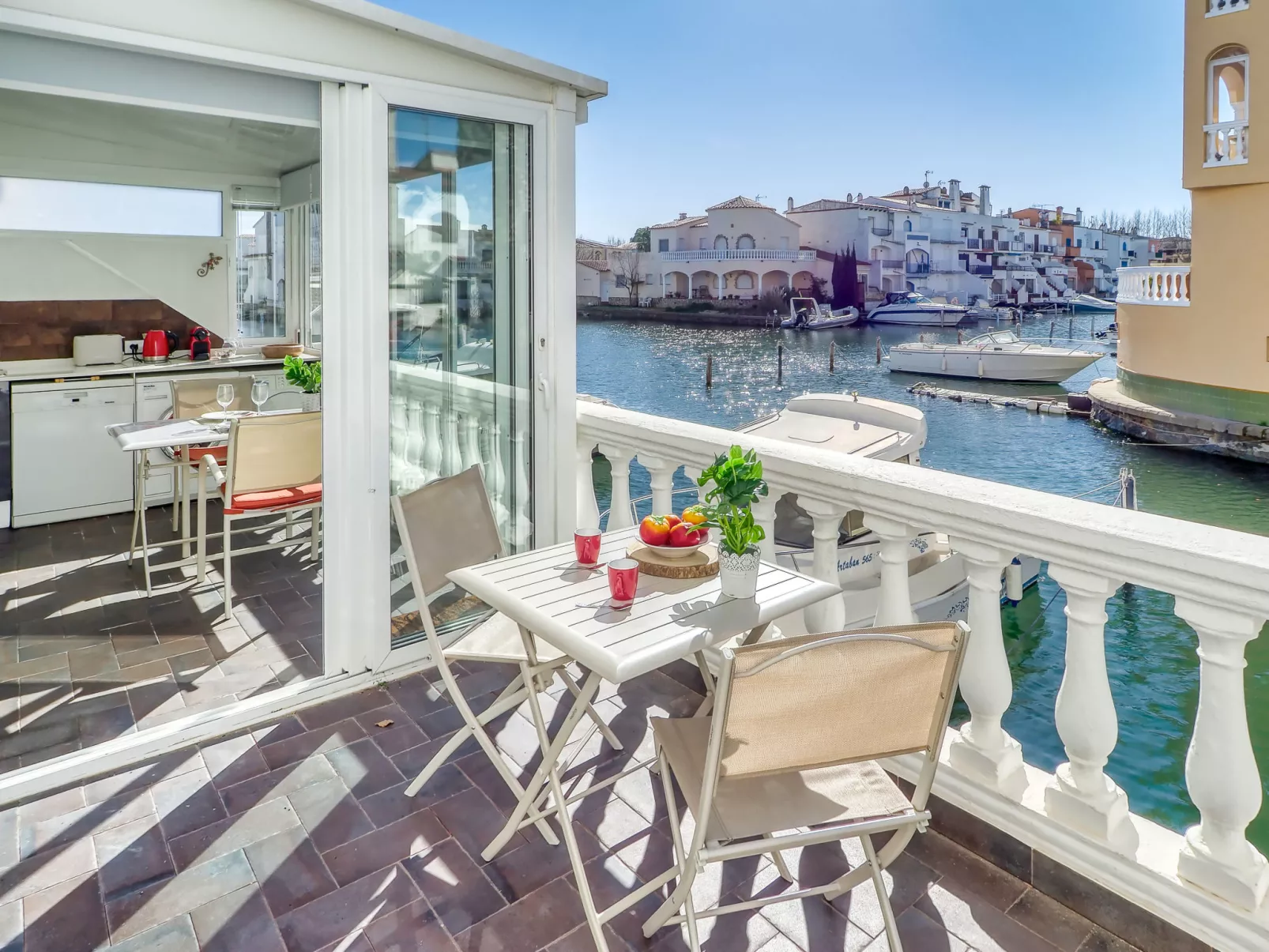 Canal Port Empuries - Buiten