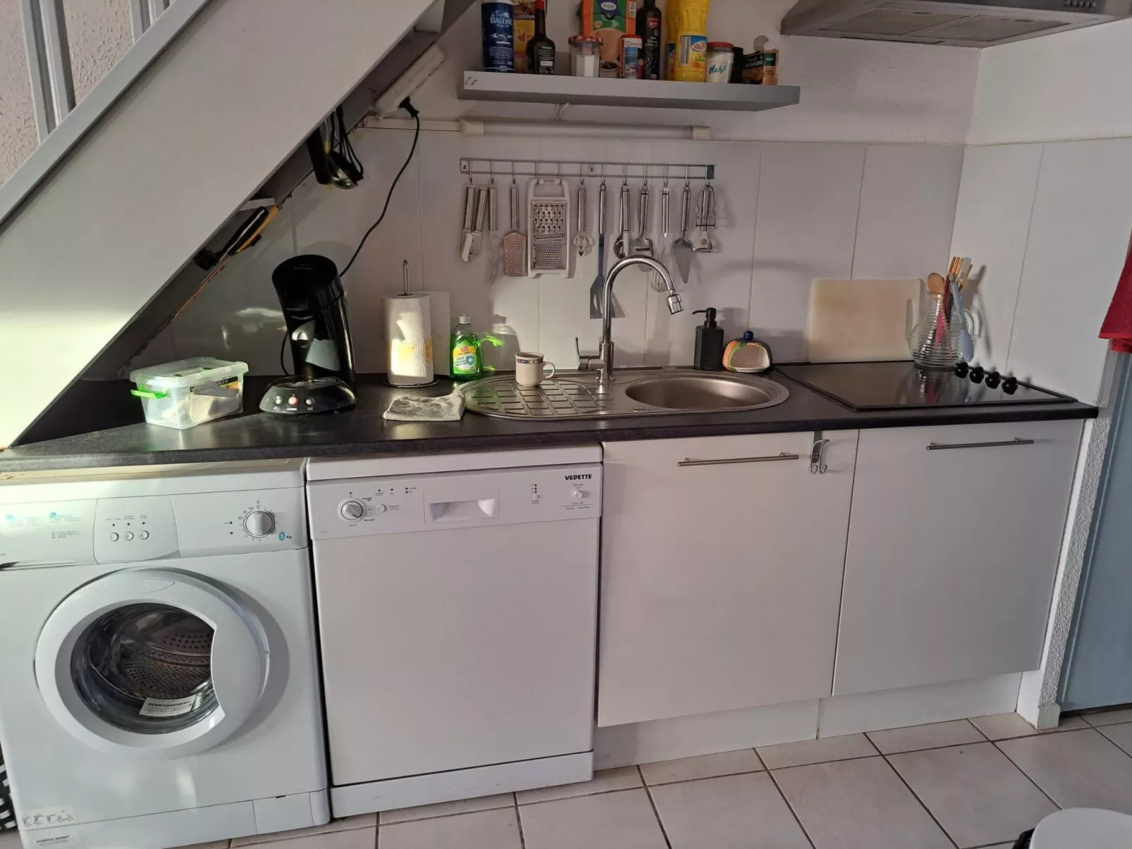 Maison Bleu - Binnen