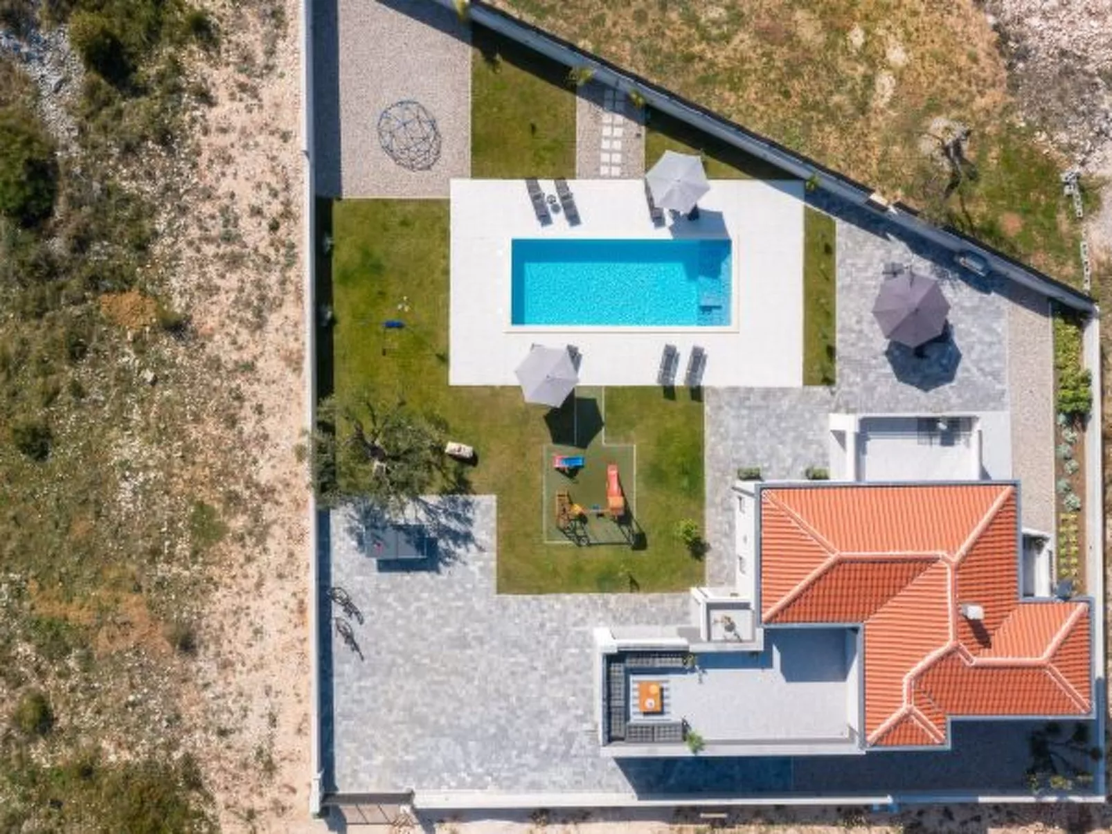 Villa Lacus in Vrana with pool - Image-tags.info