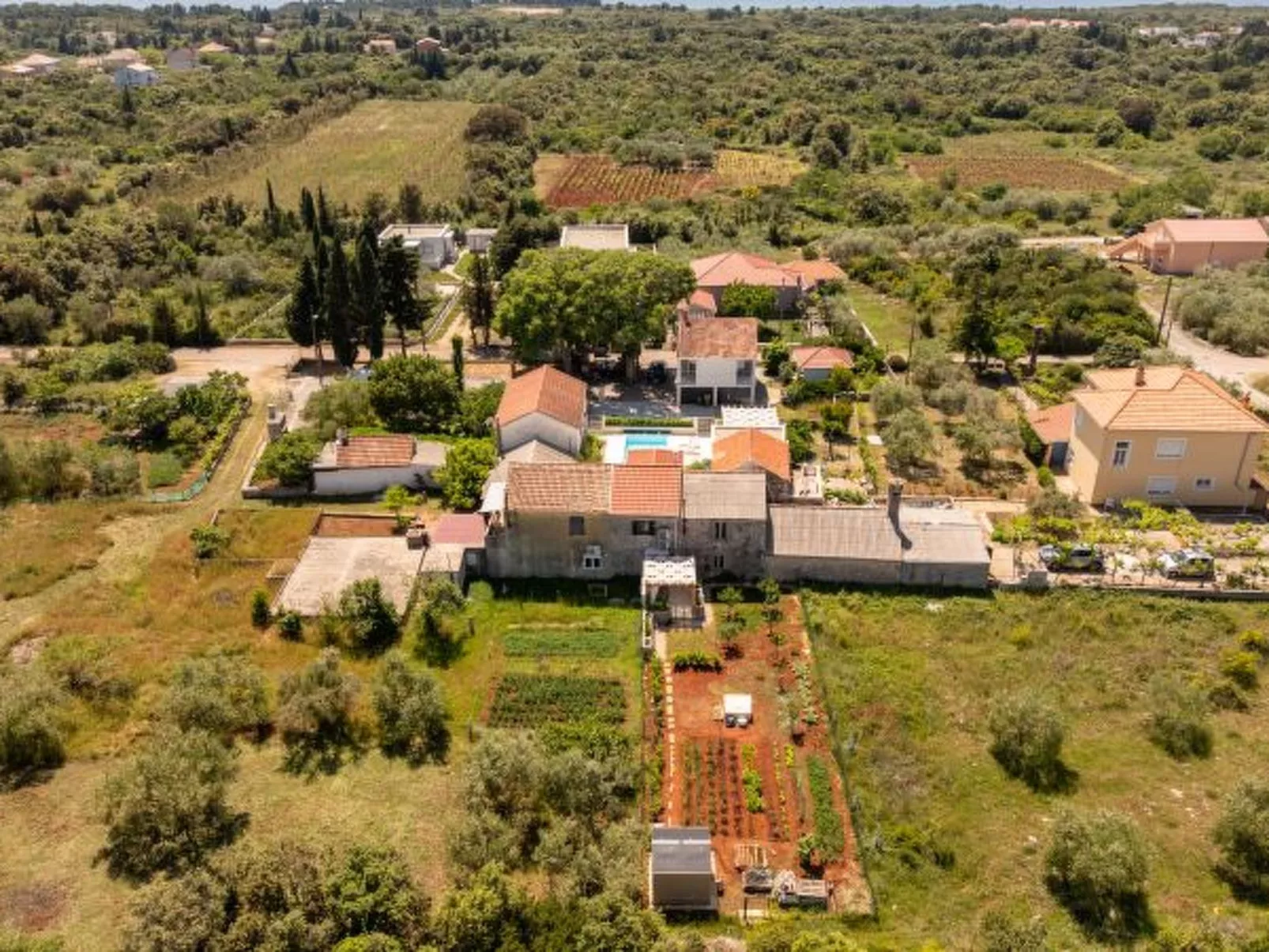 Apartment Varos 2+1 with shared pool - Image-tags.info