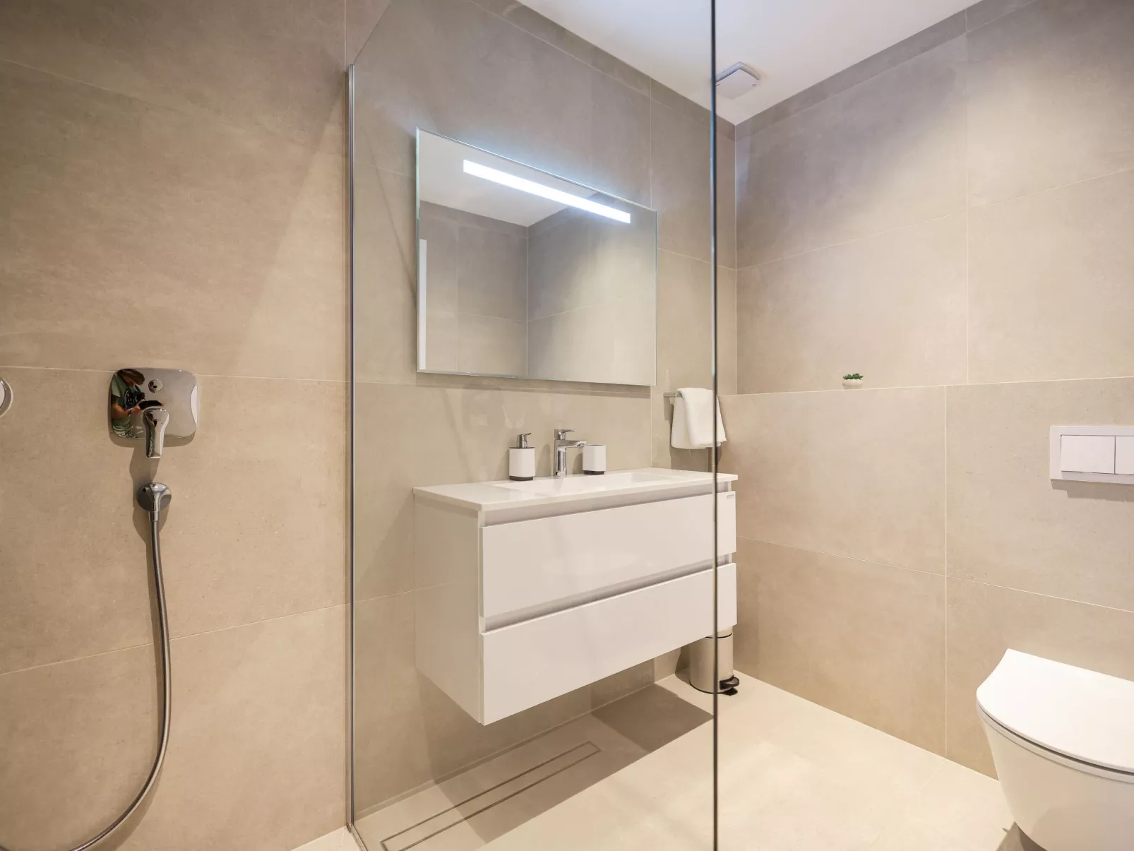 Magic Sky 1 - Binnen