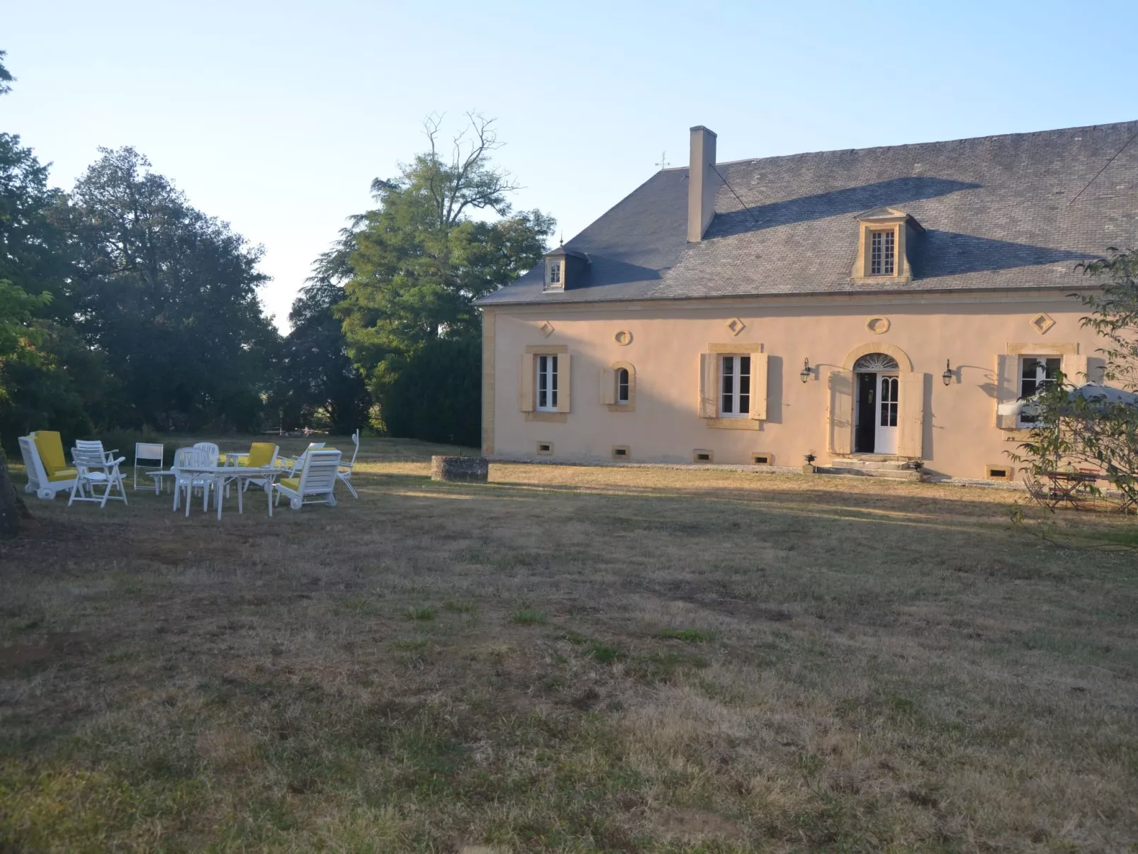 Altehrwürdiges Landhaus mit Pool in Aquitanien für 12 Personen - Image-tags.info