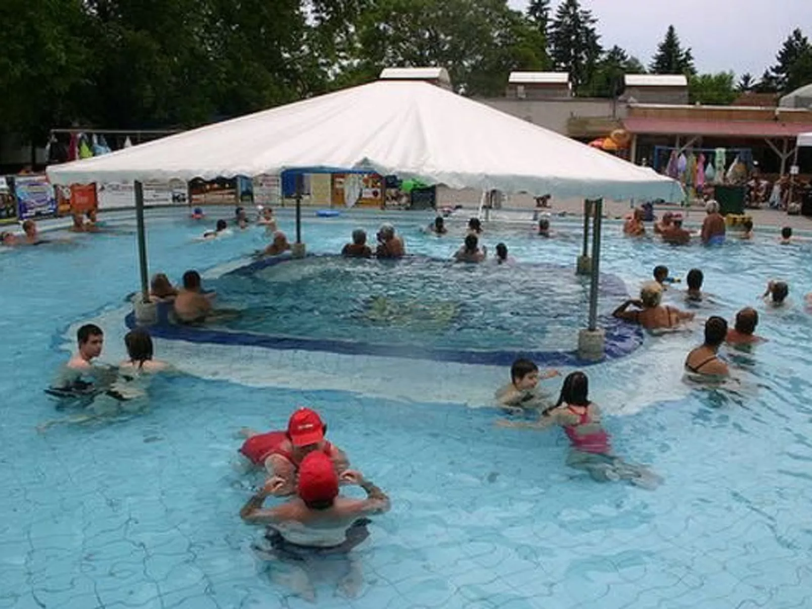 Ferienhasu Donauknie - Image-tags.info