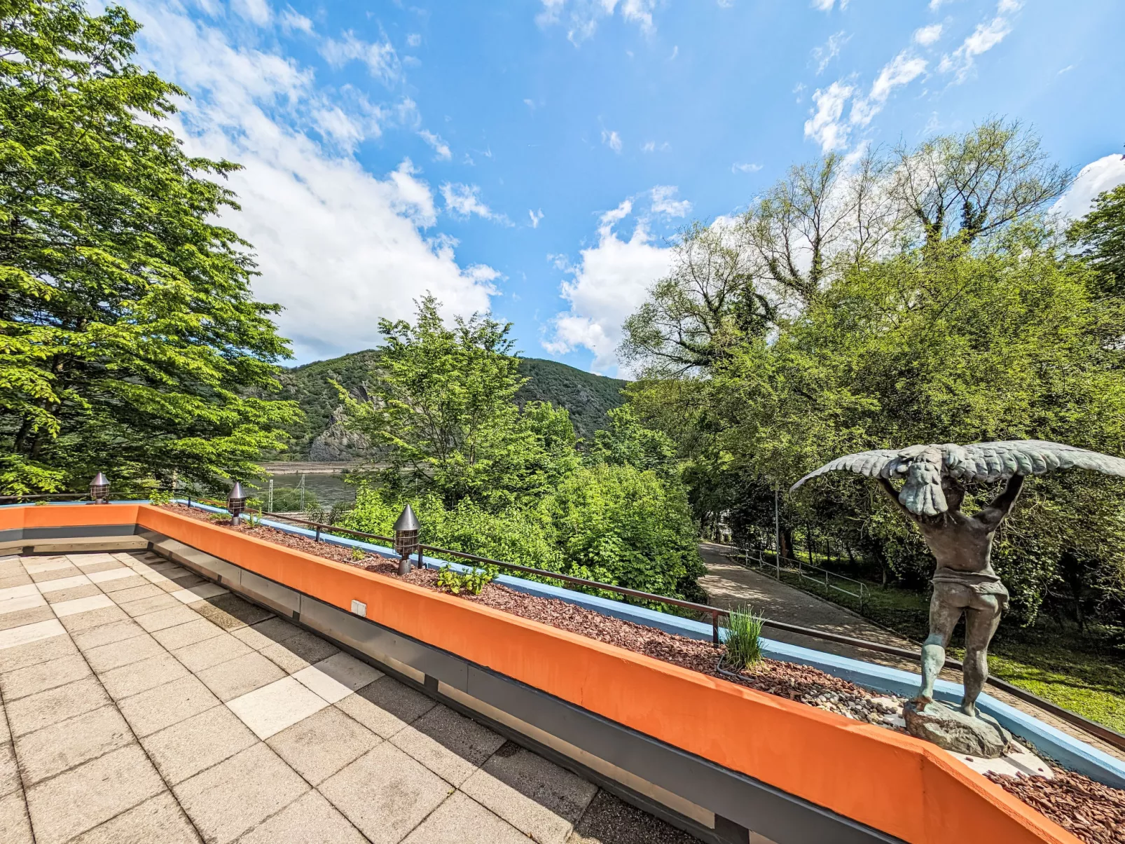 Villa 111 an der Loreley - Buiten