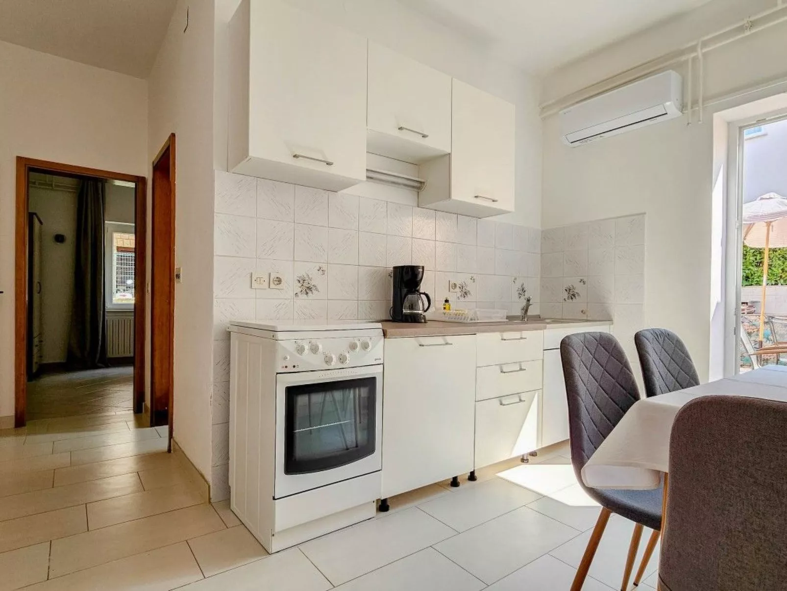 Adila 4 - Die Wohnung für 4 Personen - Binnen