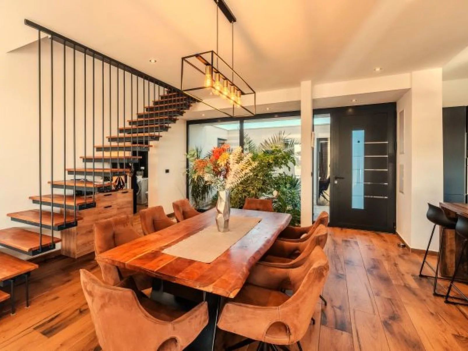 Beautiful villa Lara in Vrana with pool - Image-tags.info