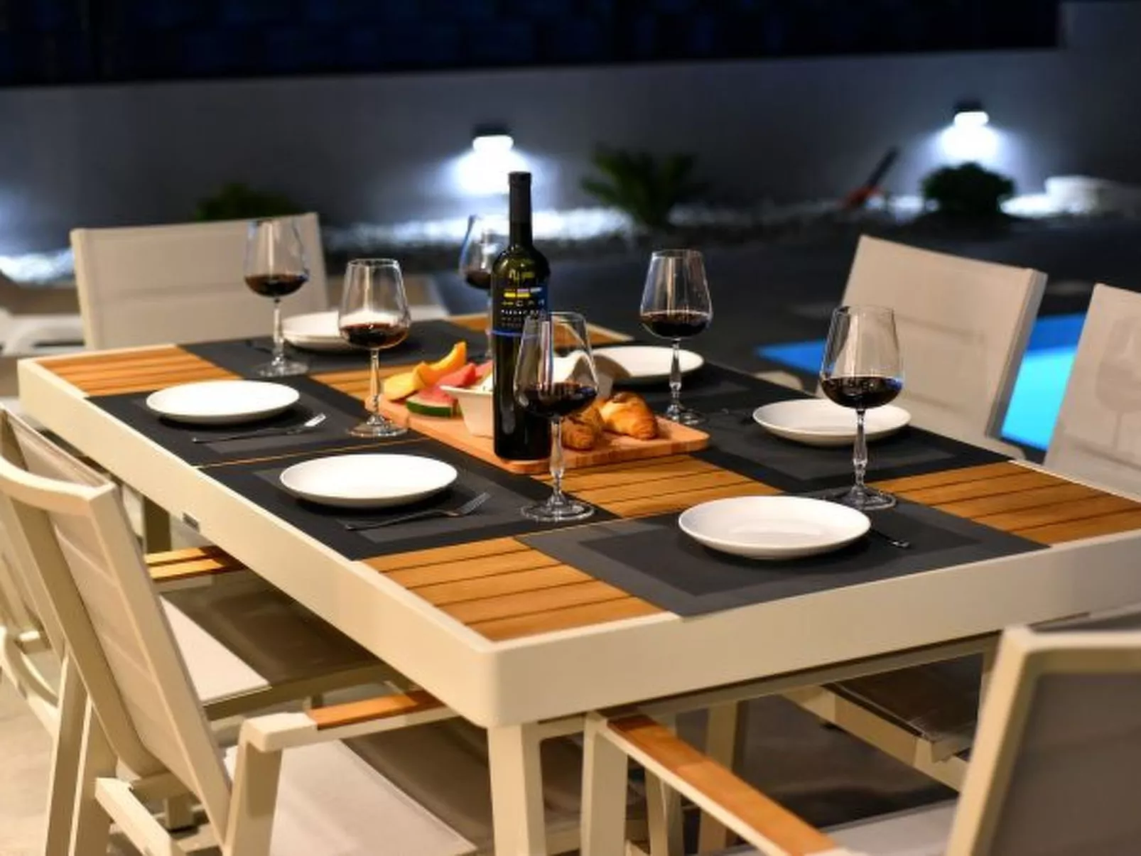 Villa Nostro Porto with pool - Image-tags.info