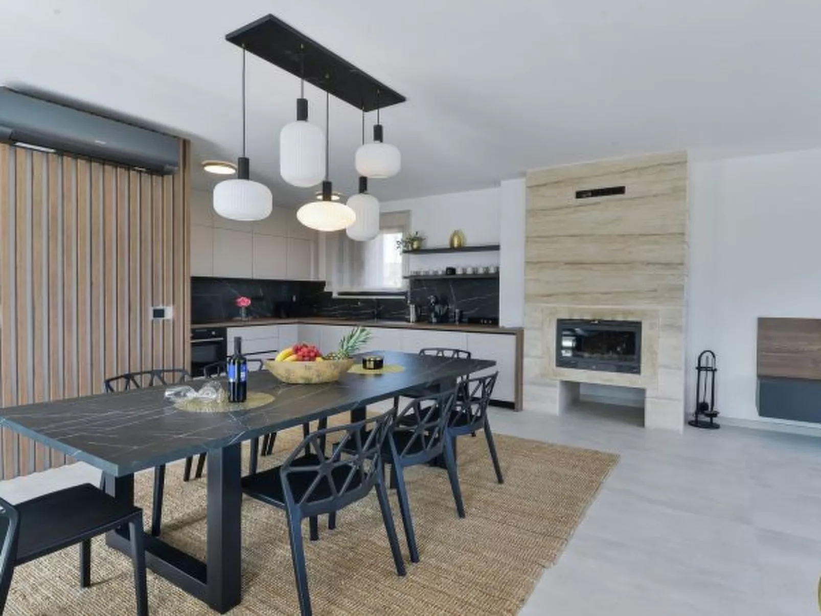 Villa Zariva with pool and panoramic mountain and - Image-tags.info