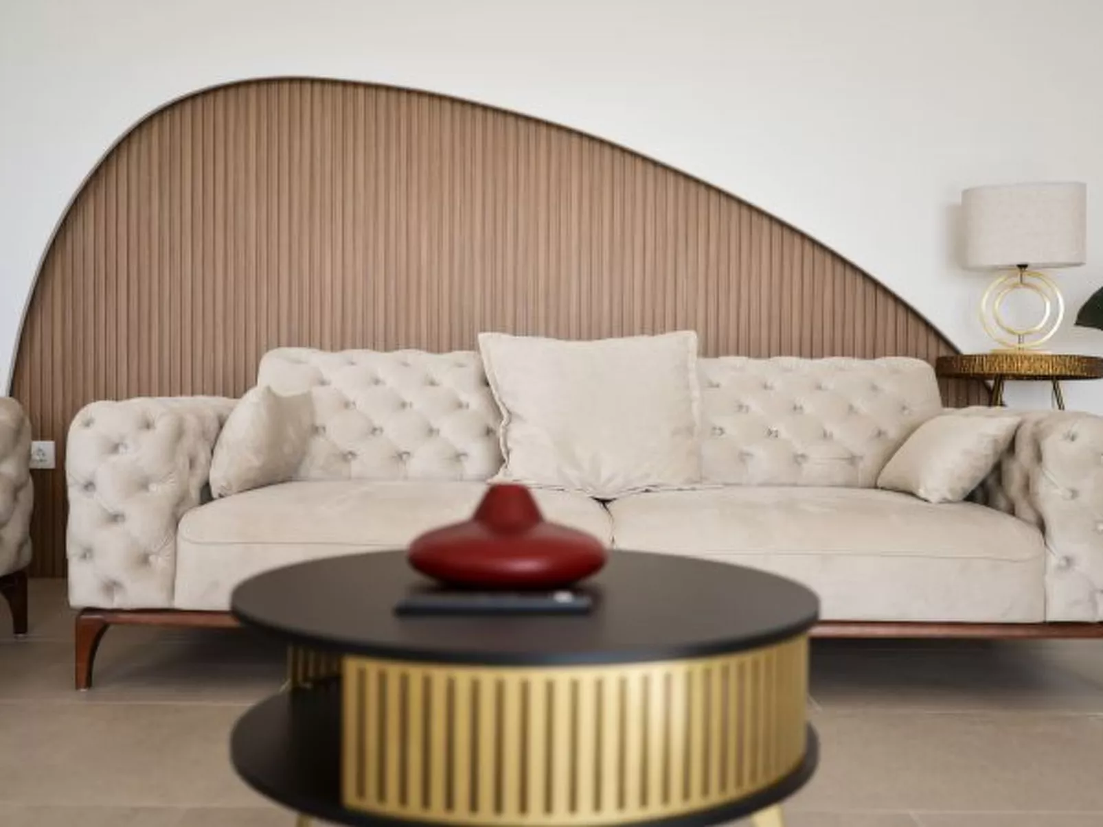 Villa Novue with pool - Image-tags.info