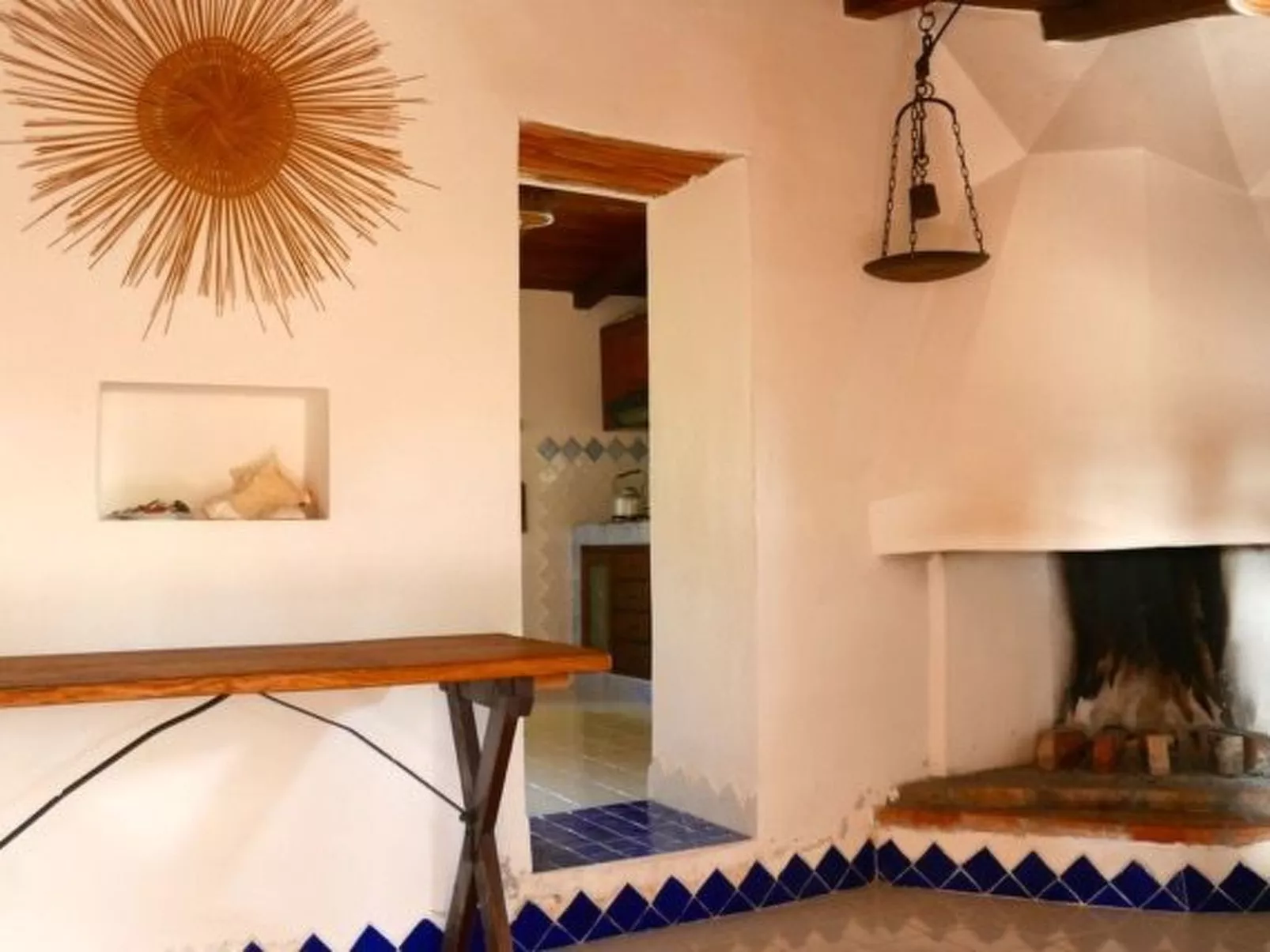 "Anania - Image-tags.info