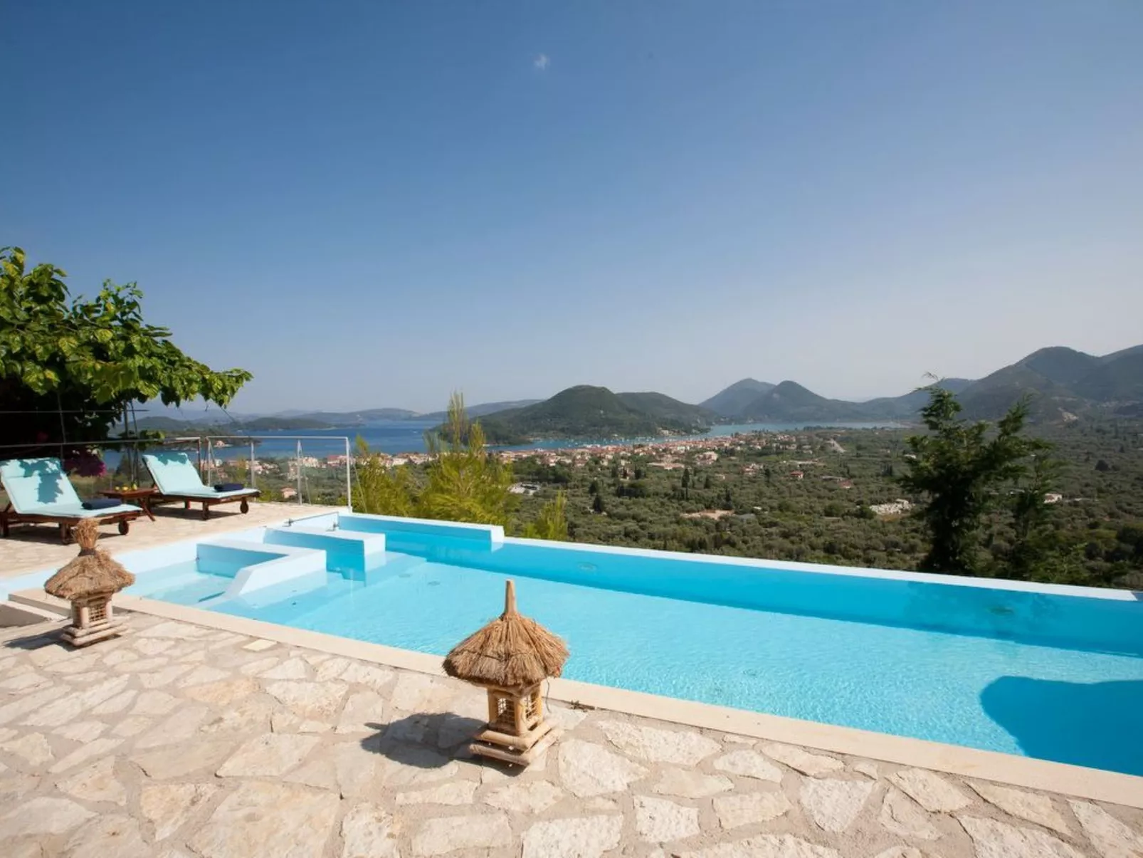 Finca "Lily" mit Infinity-Pool - Buiten