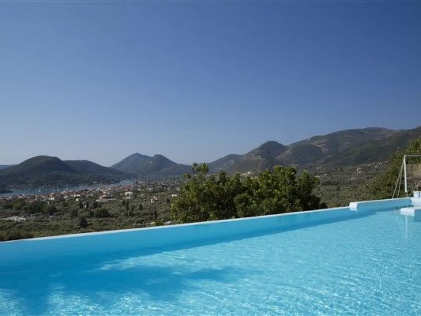 Finca "Iris" mit Infinity-Pool - Image-tags.info