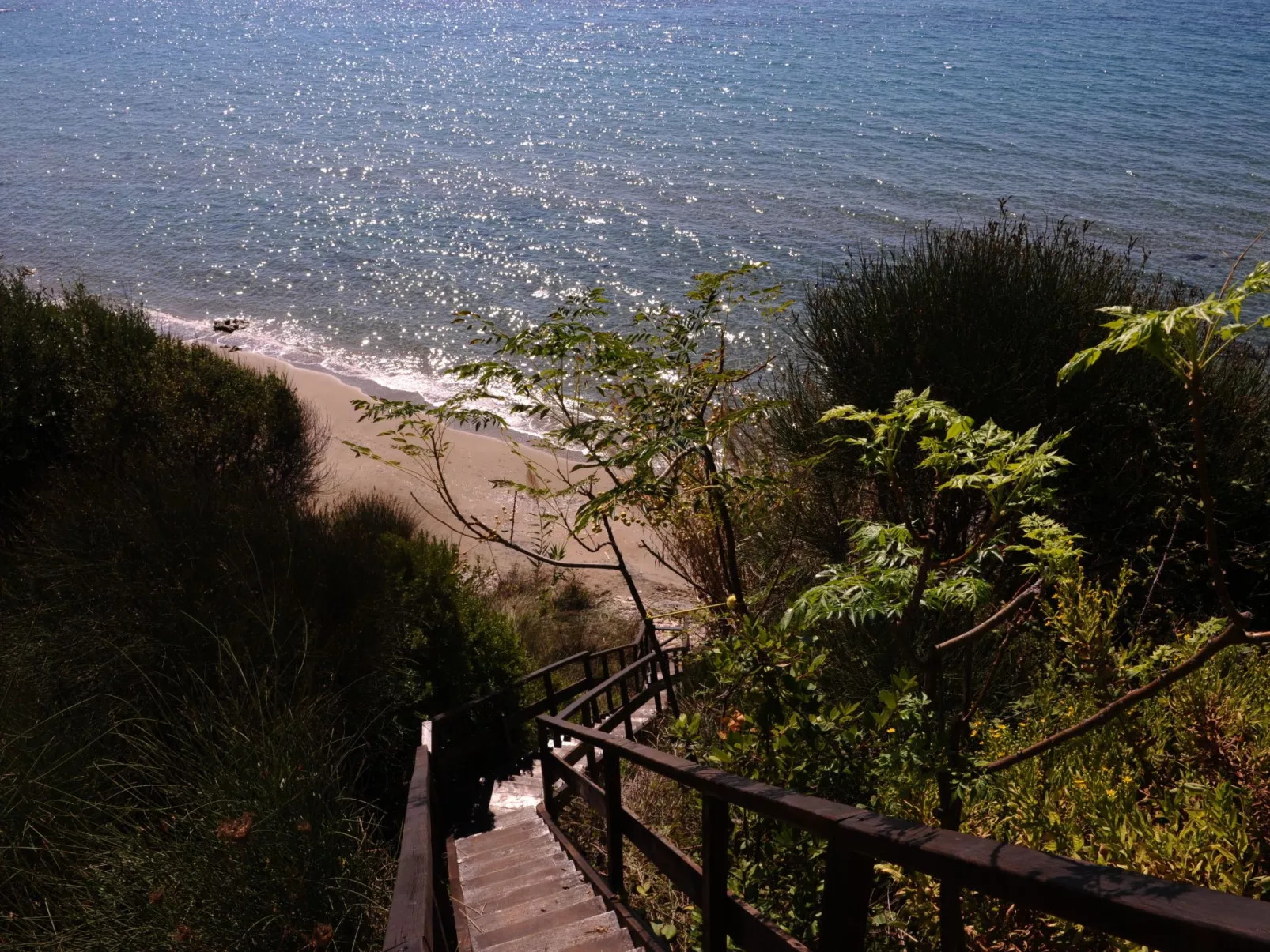 Idyllisch gelegene und luxuriöse Villa mit Veranda und Pavillon - Image-tags.info