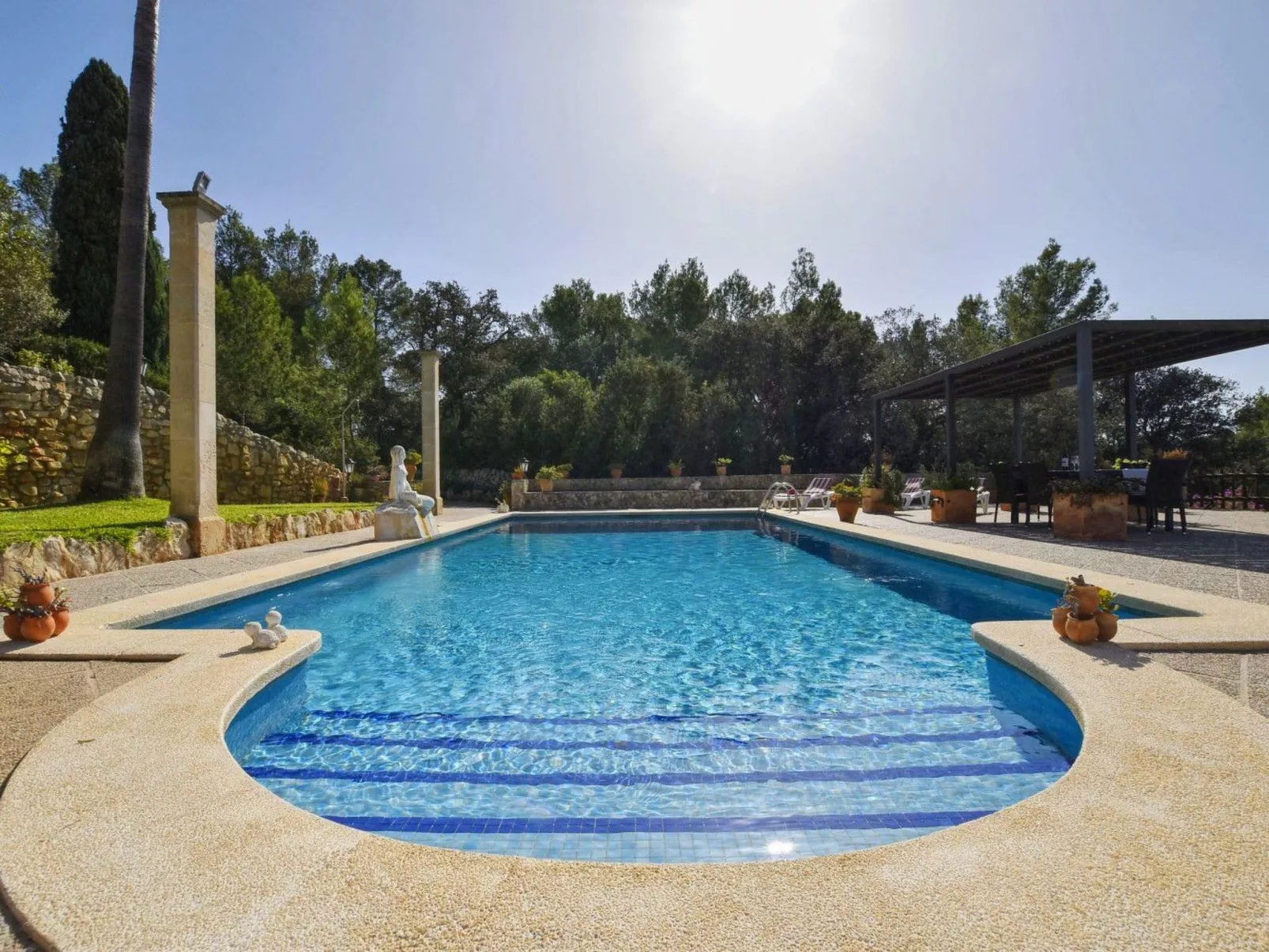 Rustikale Villa in der schönen mallorquinischen - Buiten