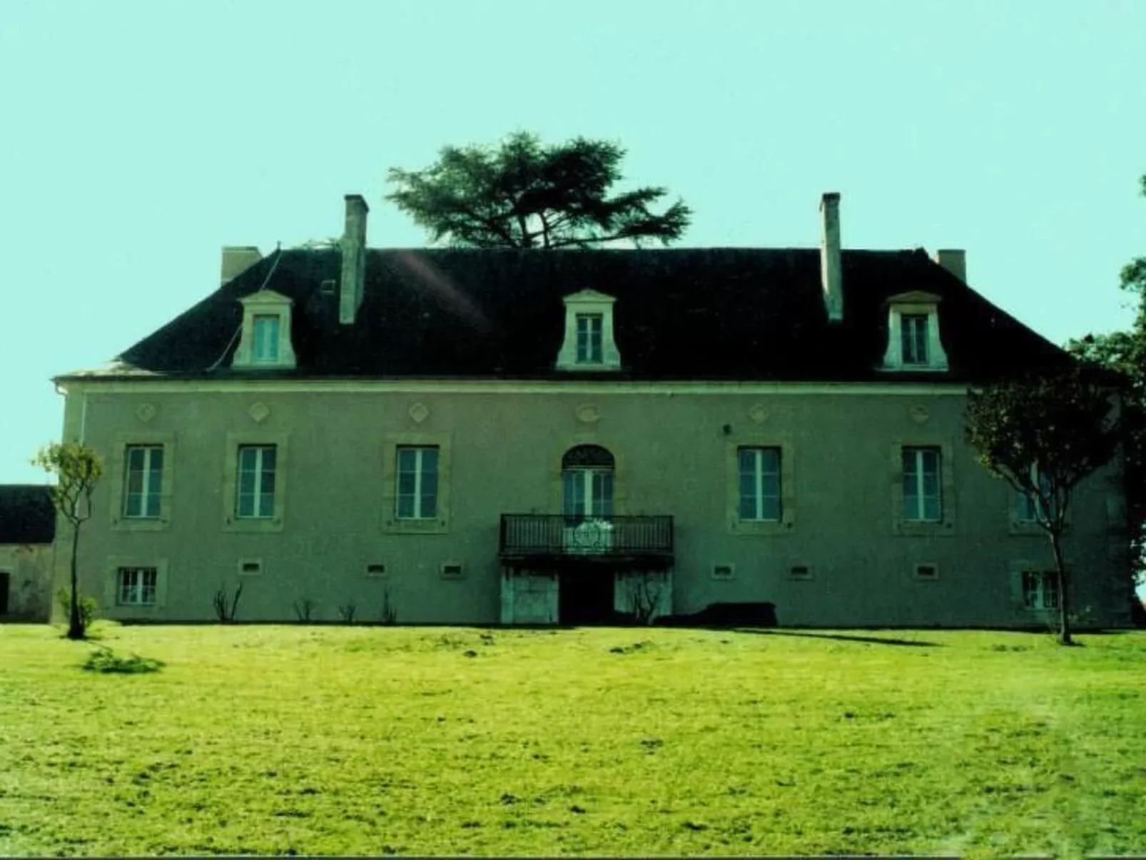 Altehrwürdiges Landhaus mit Pool in Aquitanien für 12 Personen - Image-tags.info