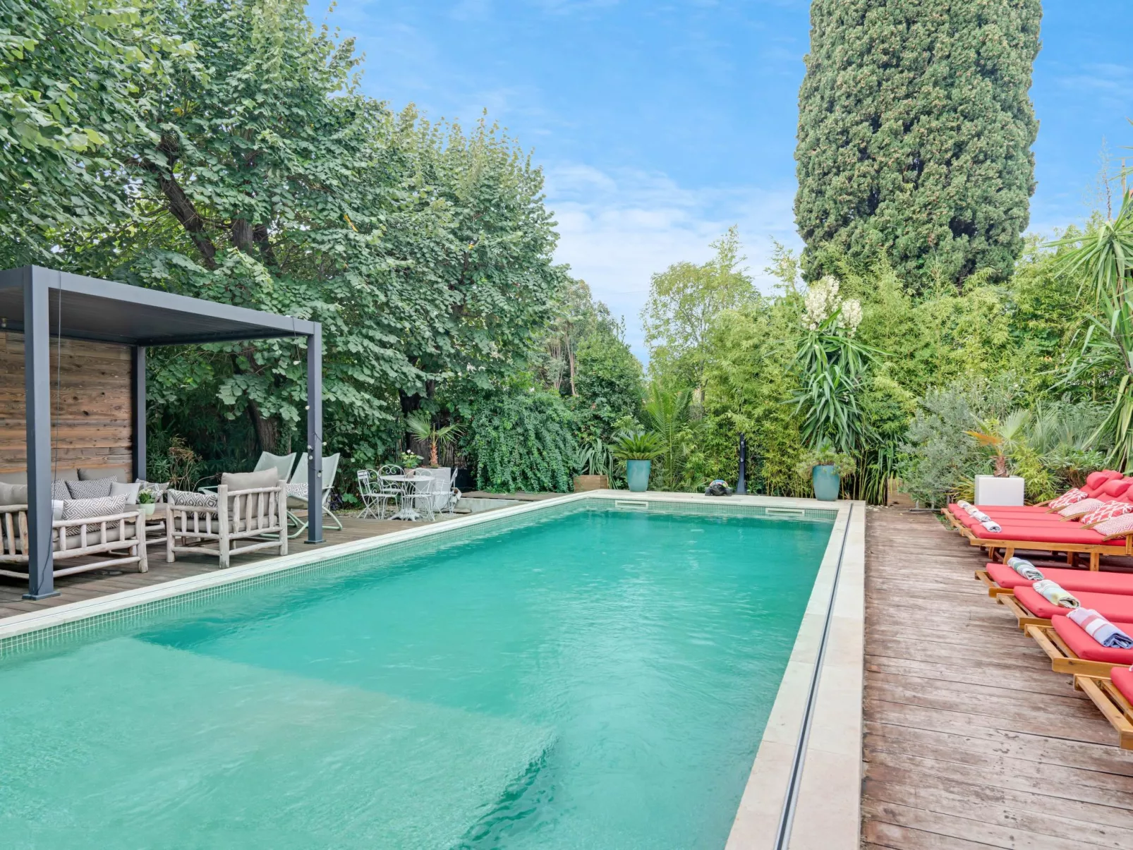 Mauresque & Pêcheurs - Buiten